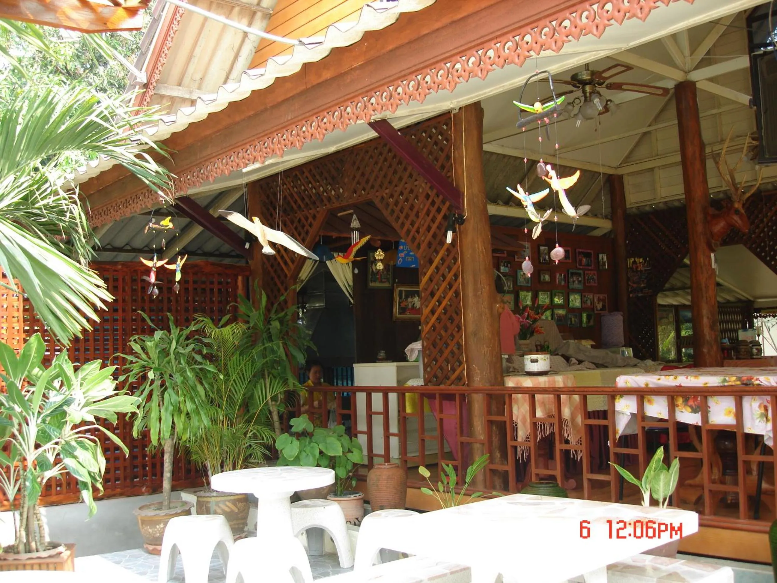 Restaurant/places to eat in Techno Riverview Resort