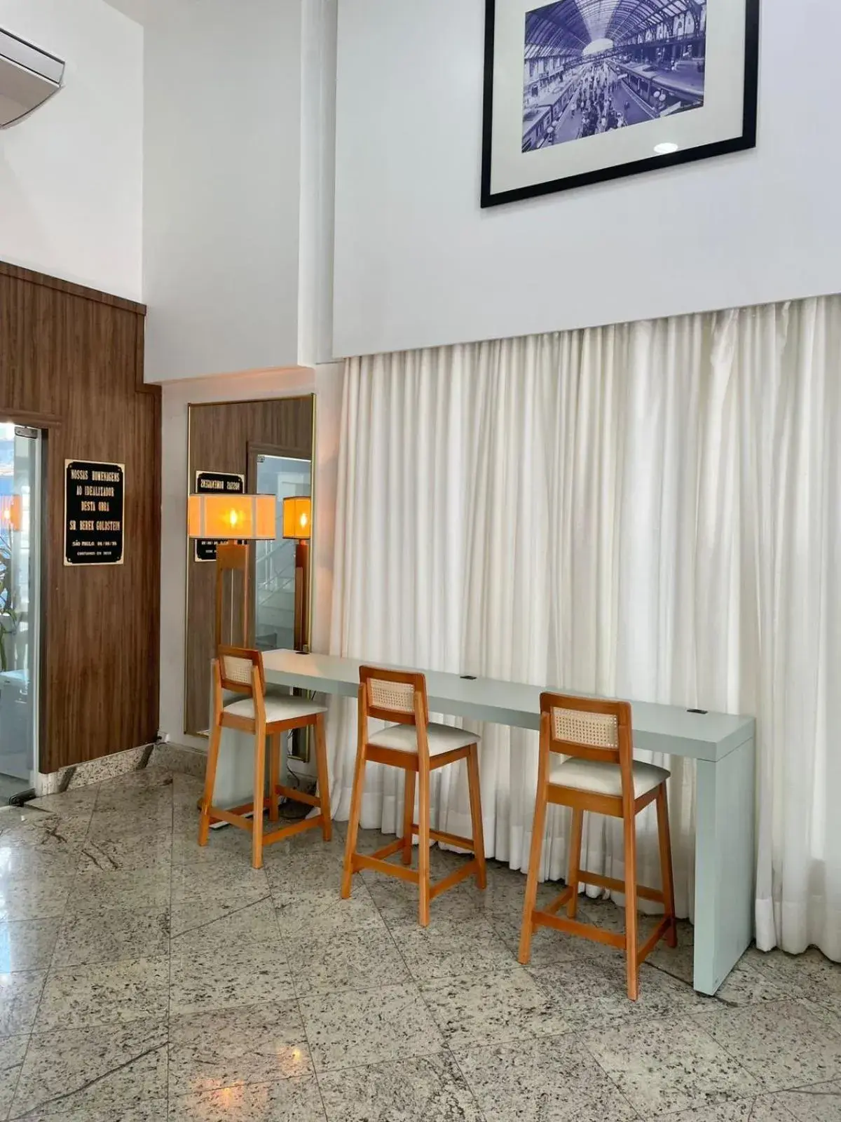 Restaurant/places to eat in Dan Inn São Paulo Higienópolis by Nacional Inn - PRÓXIMO À AV PAULISTA Restaurant/places to eat in Dan Inn São Paulo Higienópolis by Nacional Inn - PRÓXIMO À AV PAULISTA