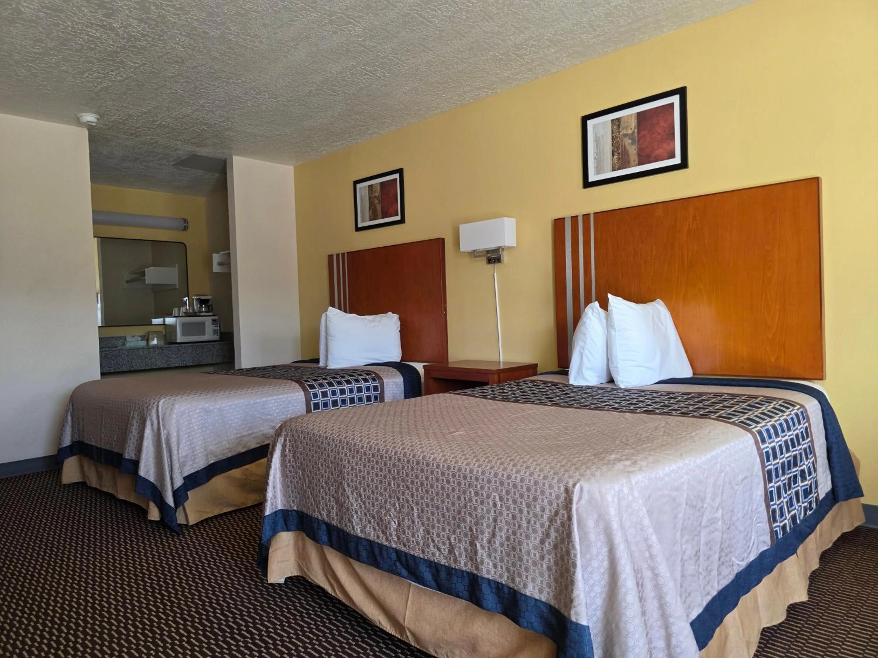 Standard Double Room in Winnie Inn Suites & RV Park