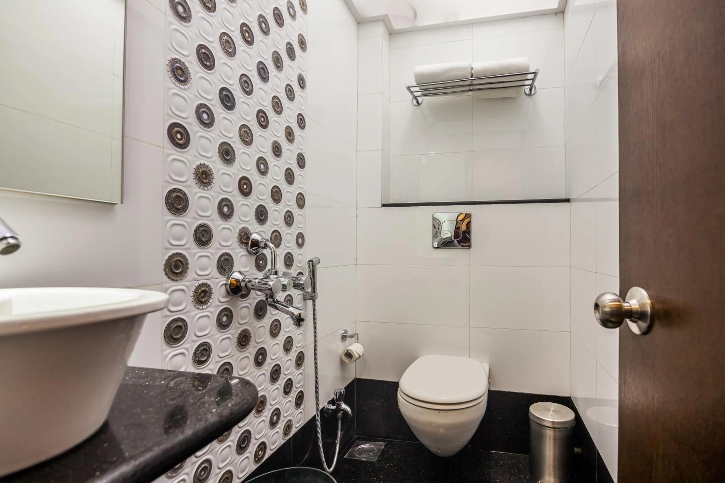 Bathroom in City Guest House - Dadar