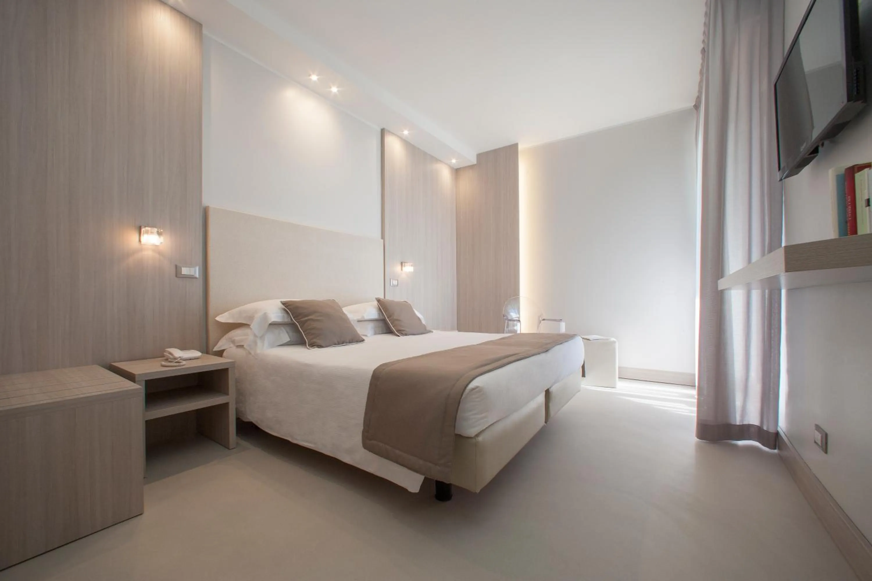 Photo of the whole room, Bed in Hotel Delle Nazioni