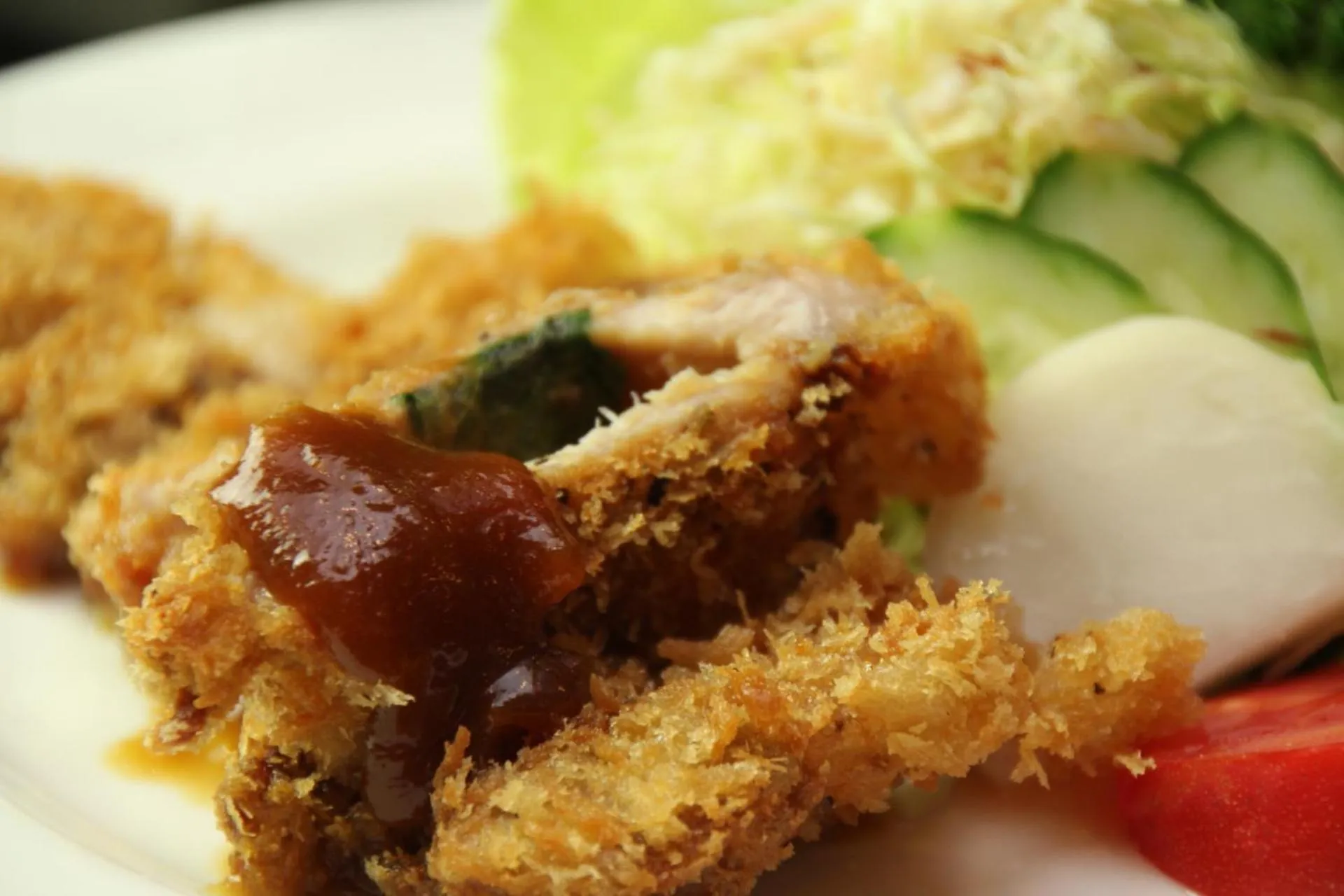 Food close-up in Lodge Clubman