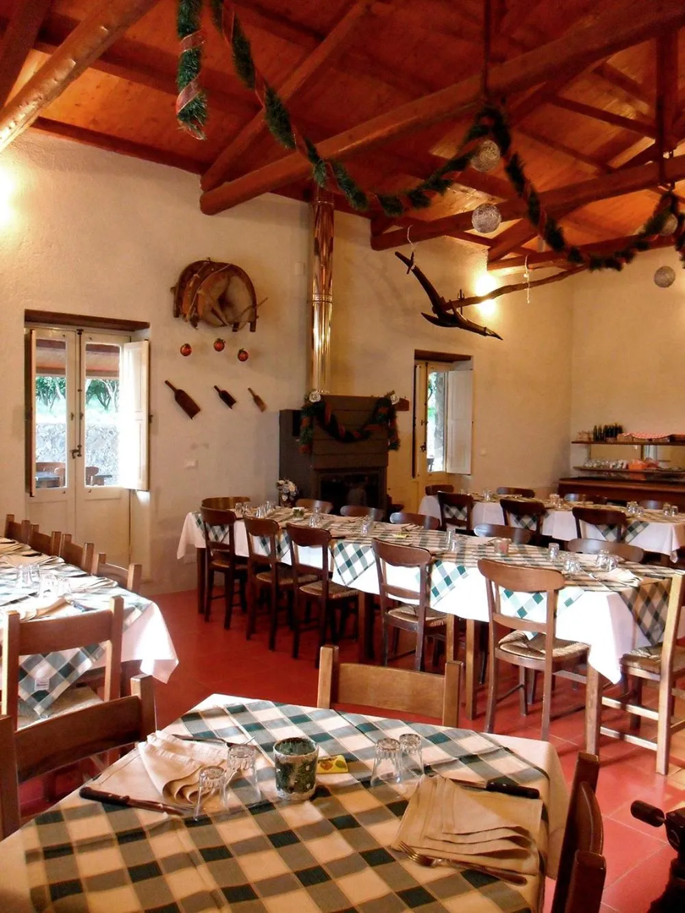 Restaurant/places to eat in Barone GR Macrì Agriturismo Modi