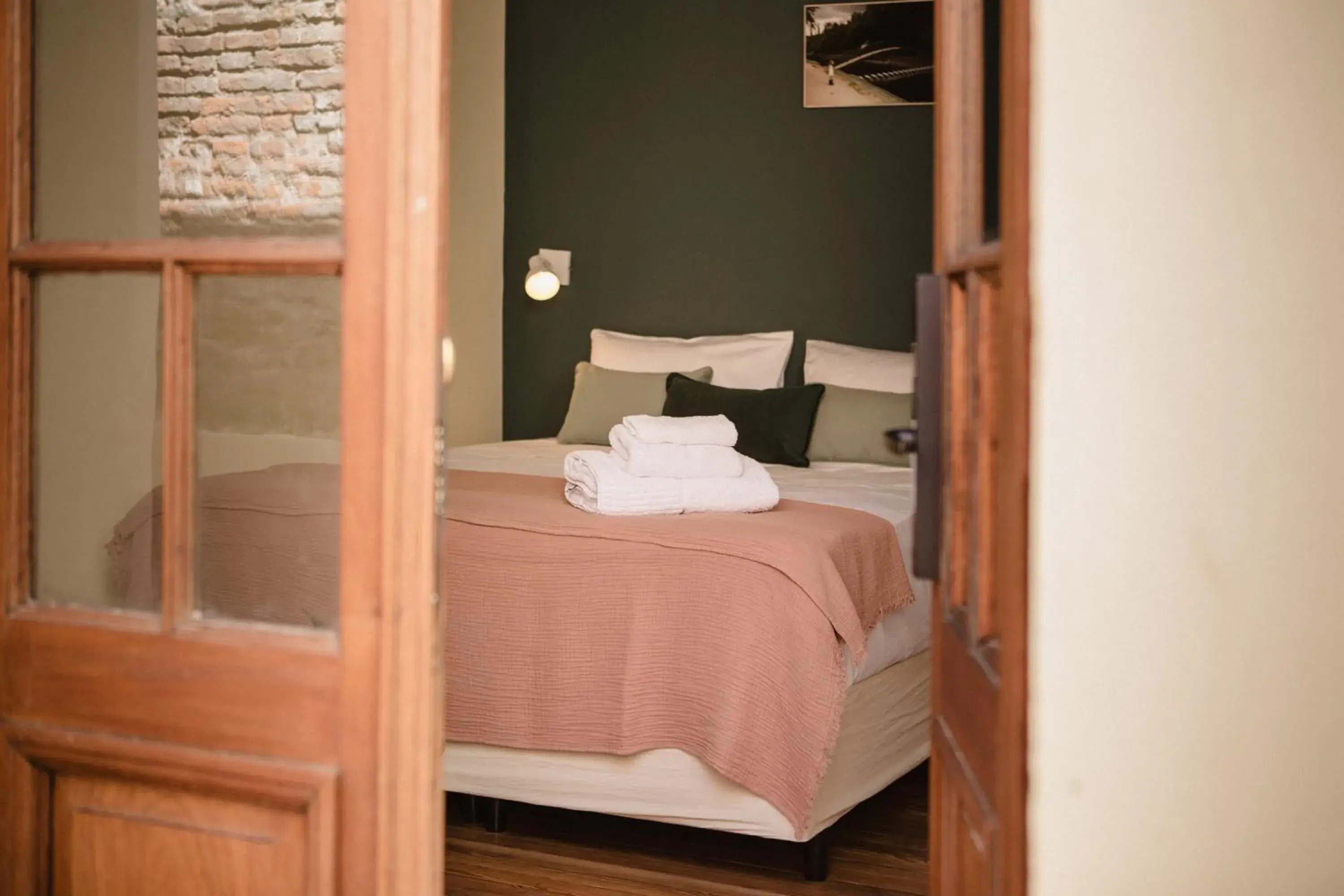 Standard Double Room in La Noire Petit hotel Standard Double Room in La Noire Petit hotel