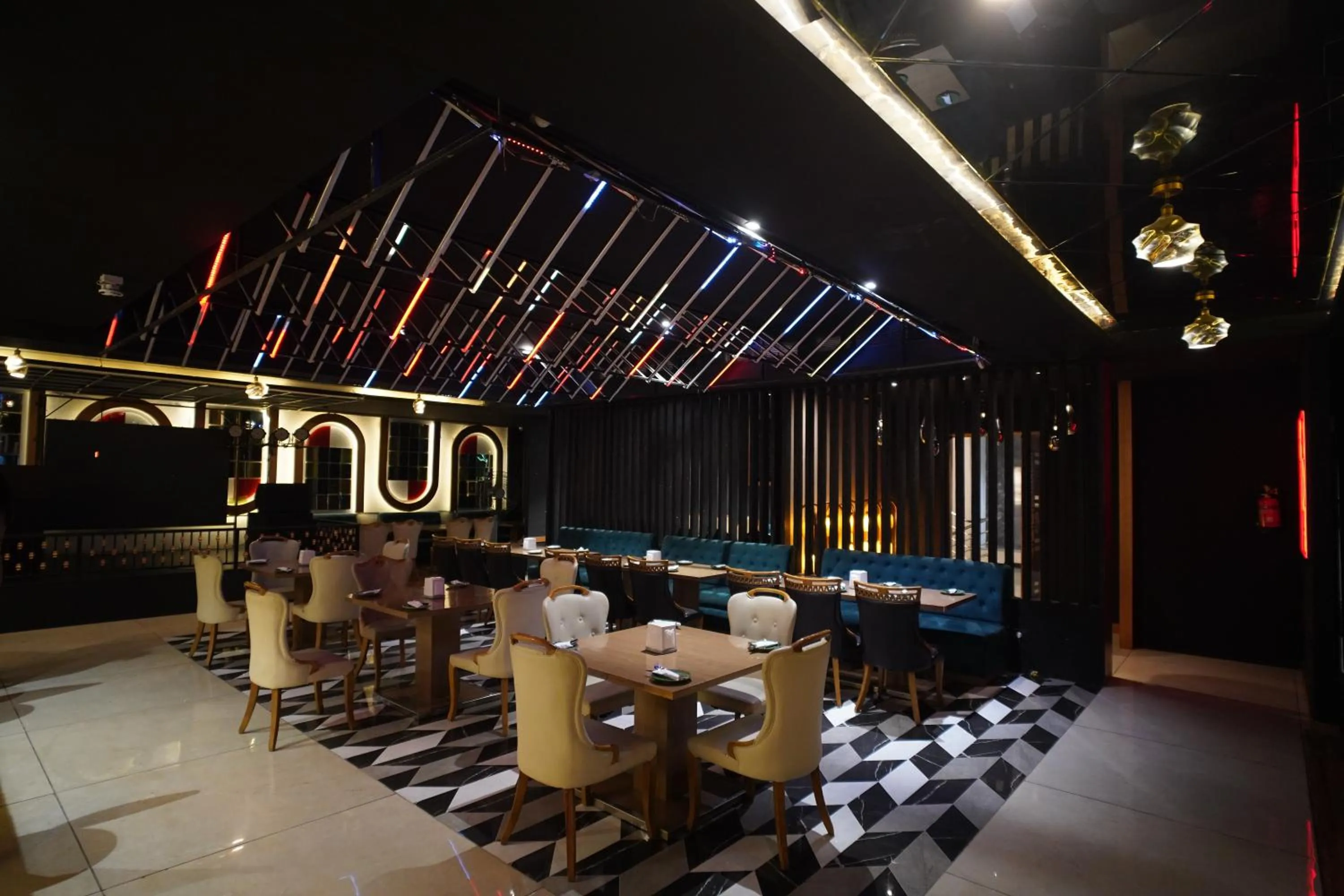 Lounge or bar in Hotel Royal Imperio