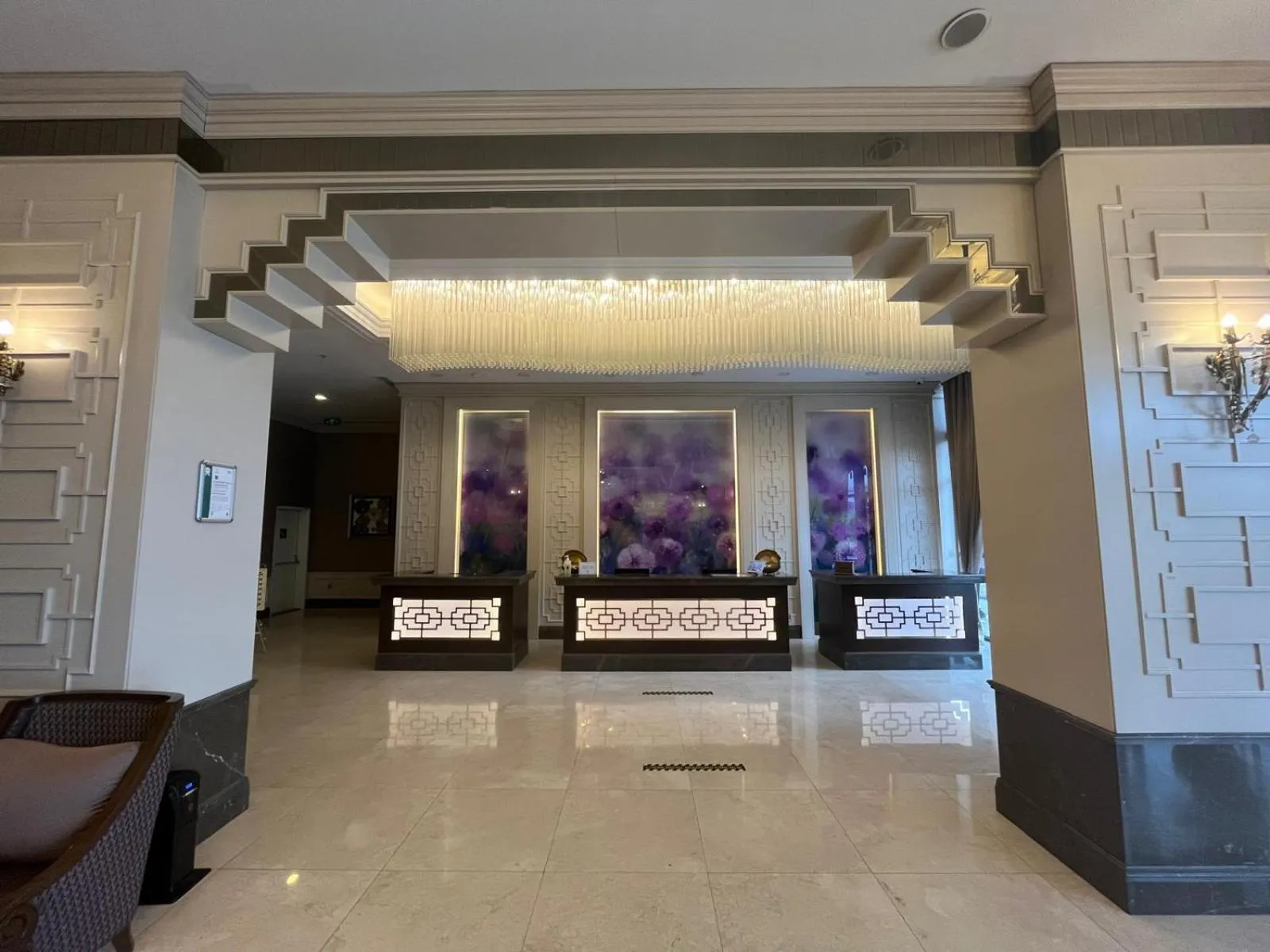 Lobby or reception in Morrian Hotel
