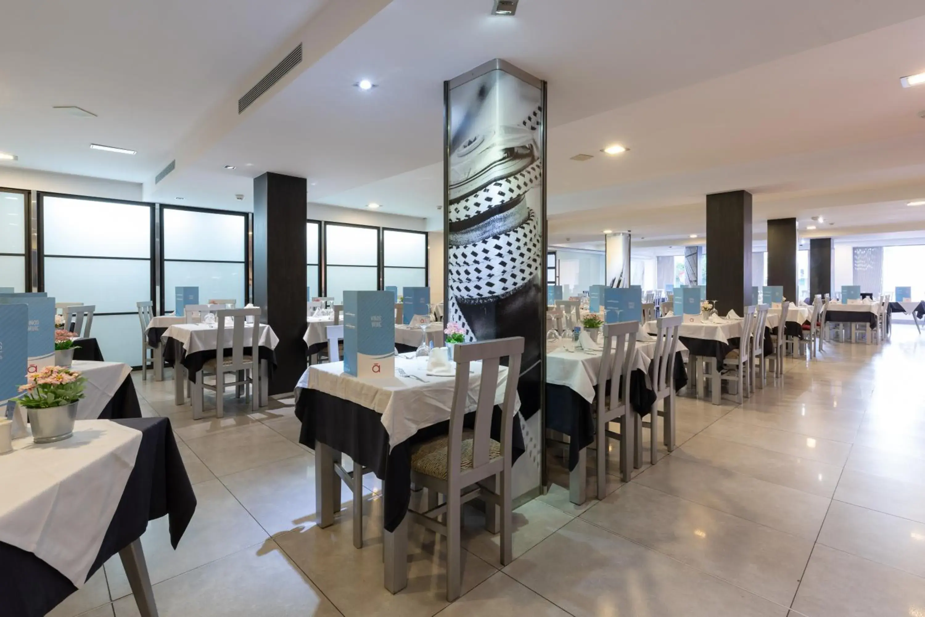 Restaurant/places to eat in Nautic Hotel & Spa Restaurant/places to eat in Nautic Hotel & Spa