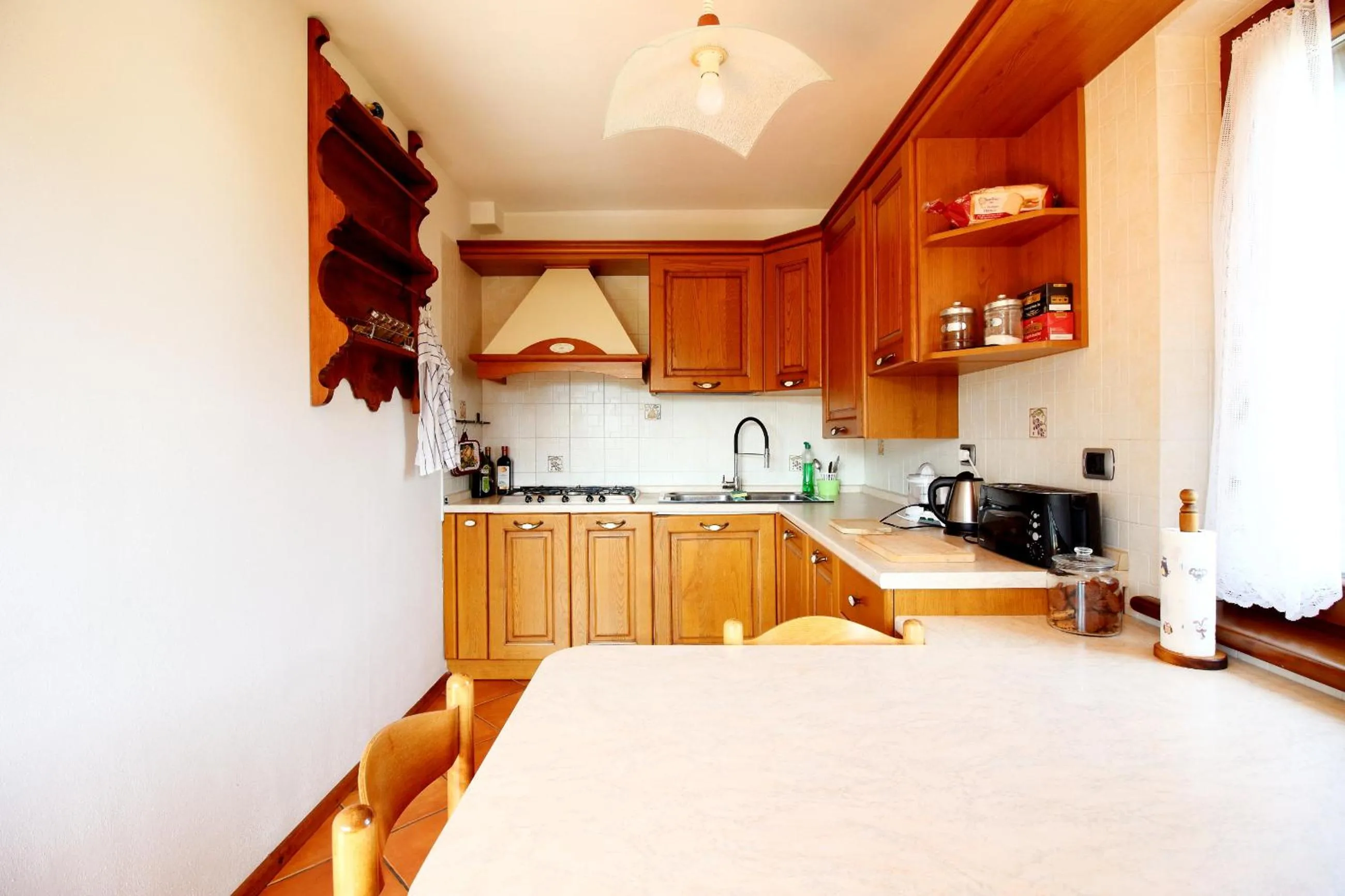 Kitchen or kitchenette in Nonostantetutto B&B