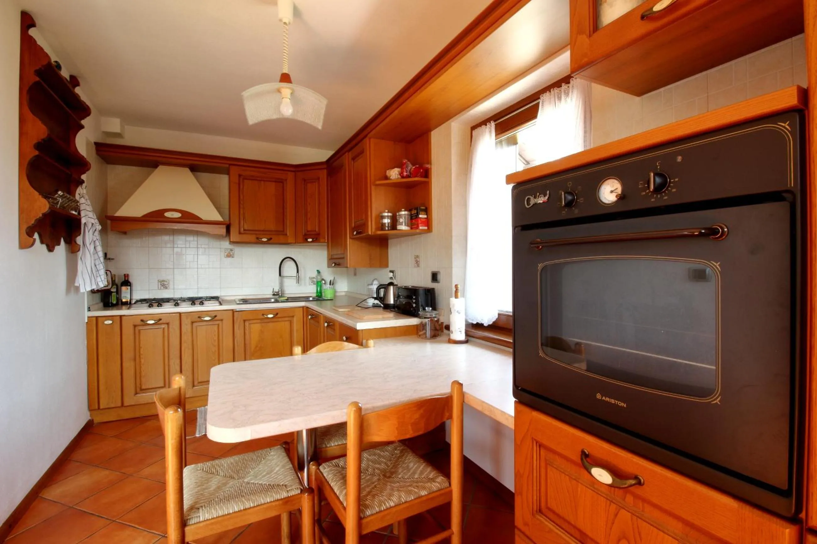Kitchen or kitchenette in Nonostantetutto B&B