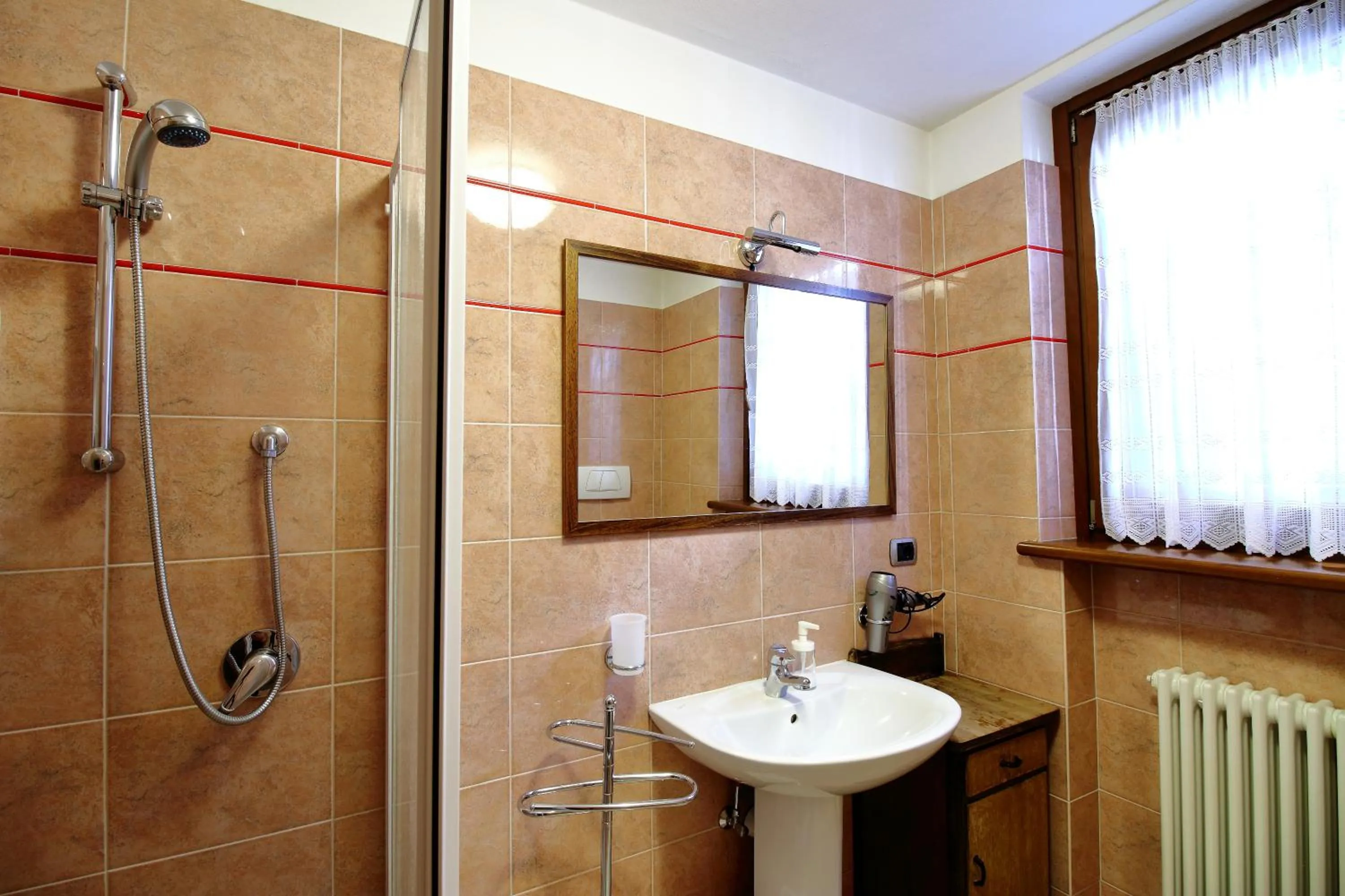 Bathroom in Nonostantetutto B&B