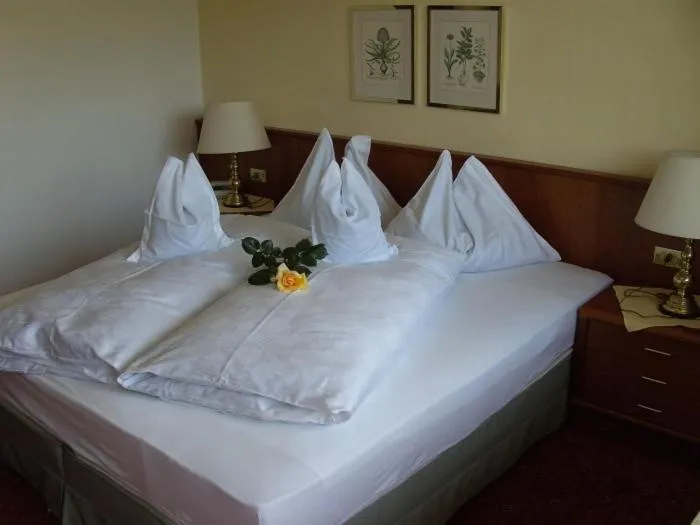 Bed in Hotel Annabell