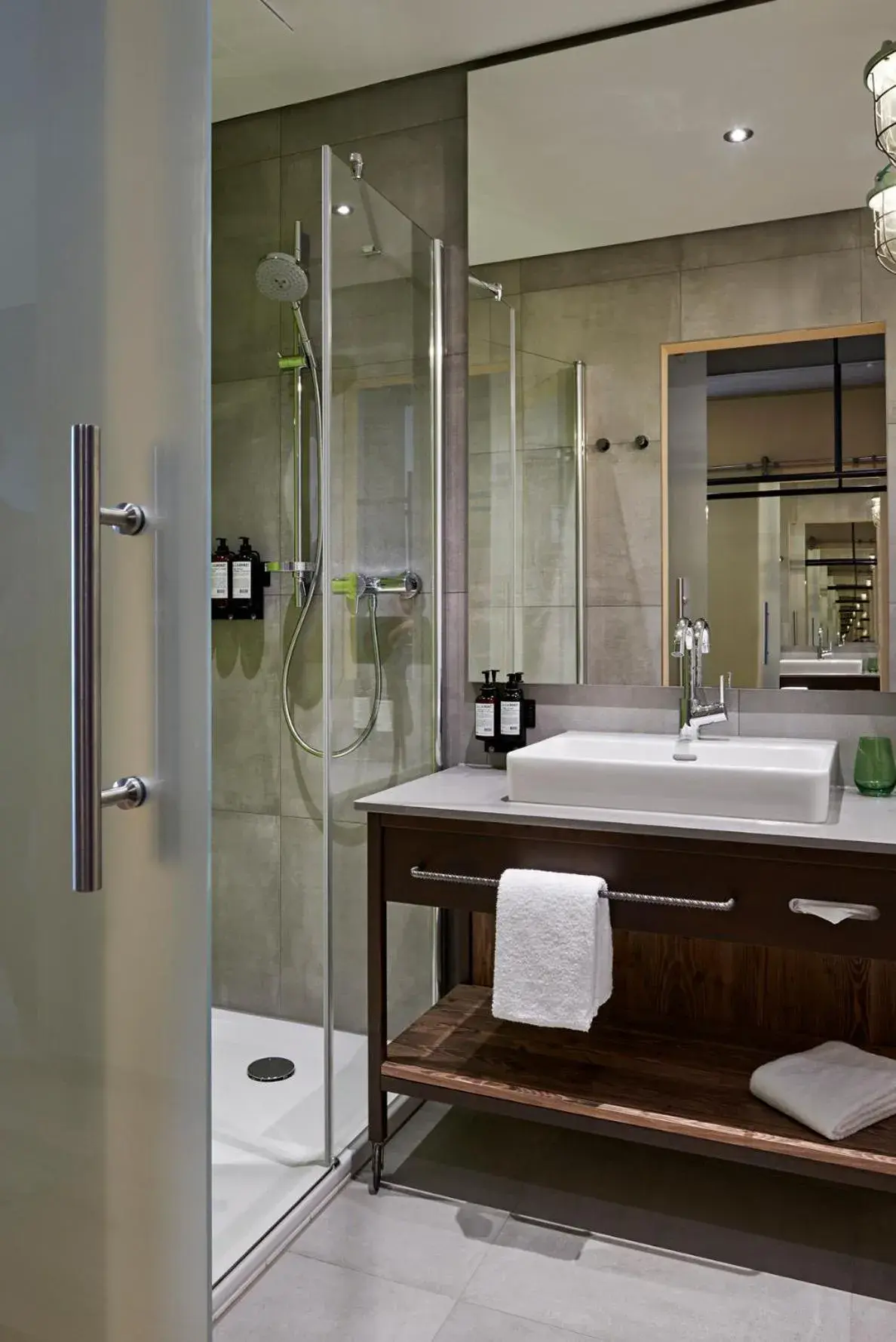 Bathroom in Hotel FREIgeist Einbeck Bathroom in Hotel FREIgeist Einbeck