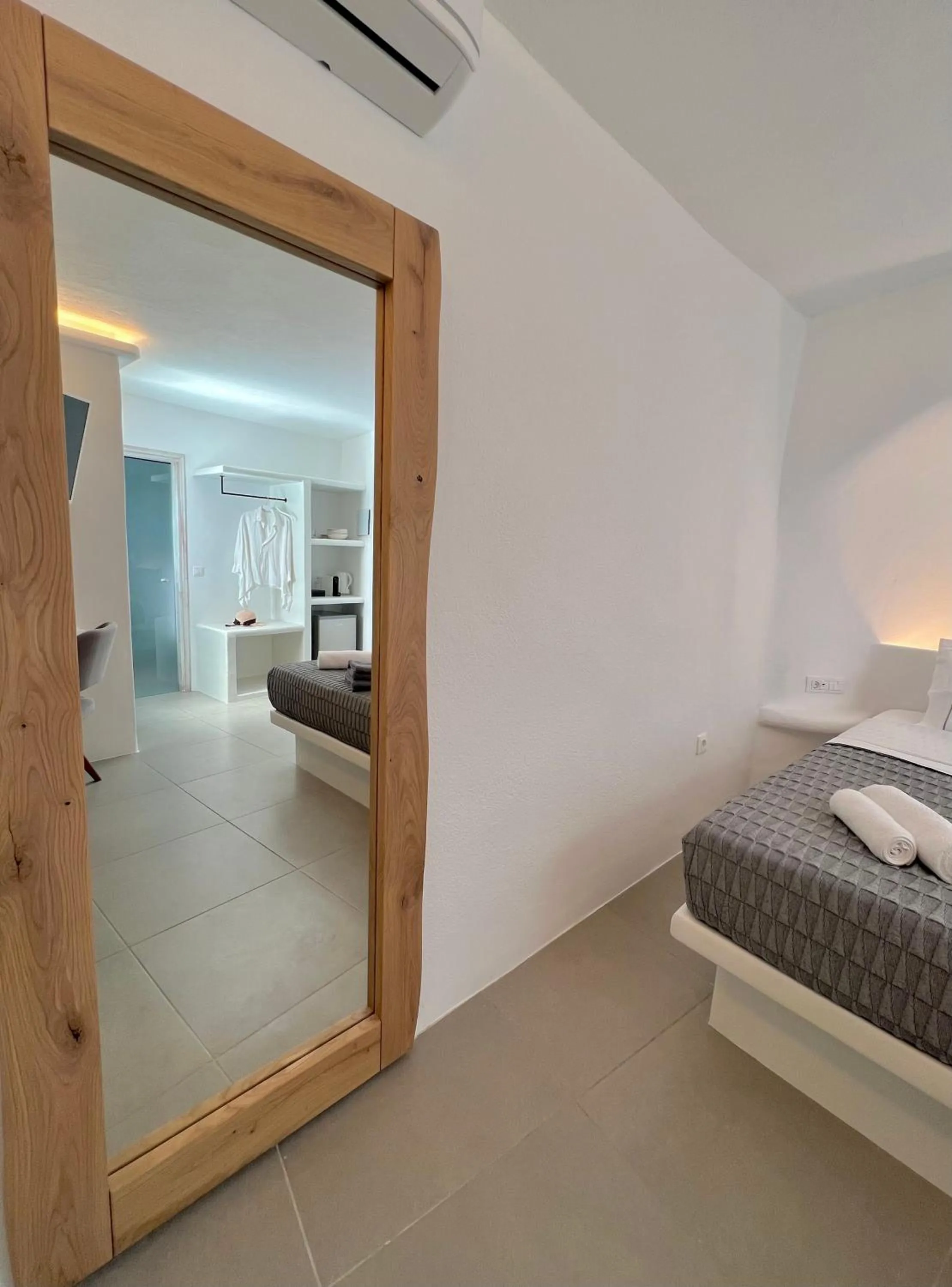 Bed in ArmonOia Caves