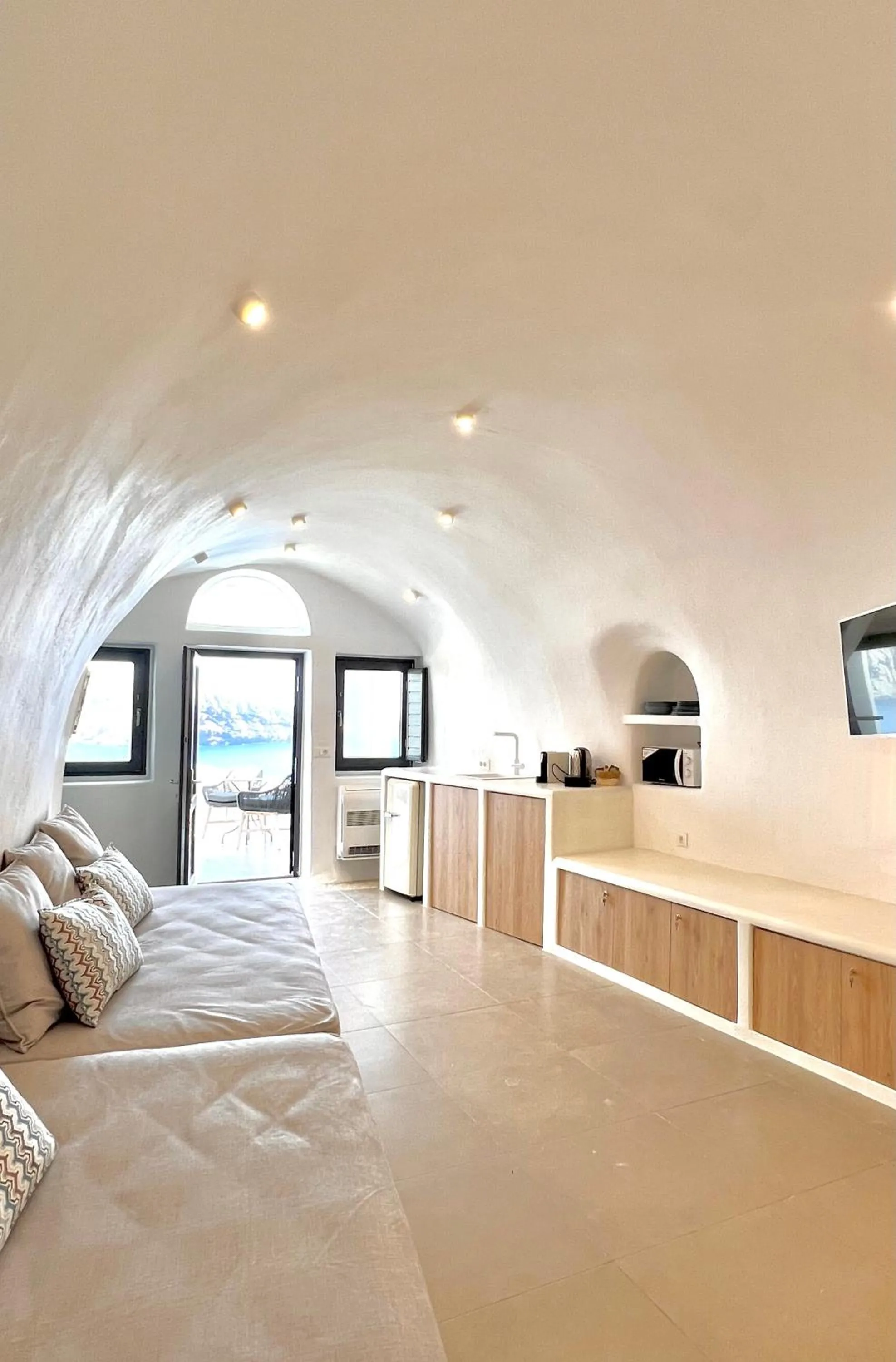 Bed in ArmonOia Caves