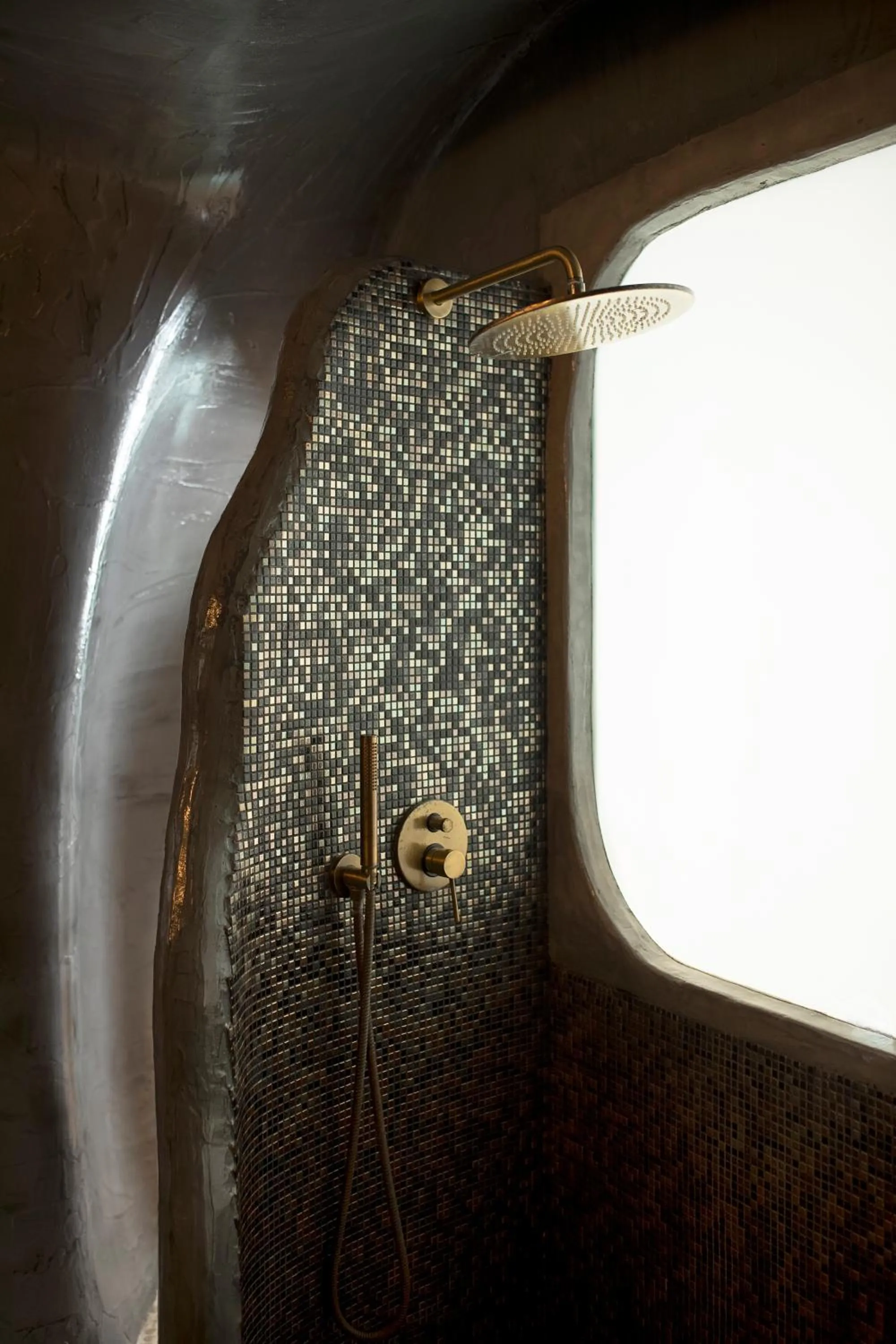 Shower in ArmonOia Caves