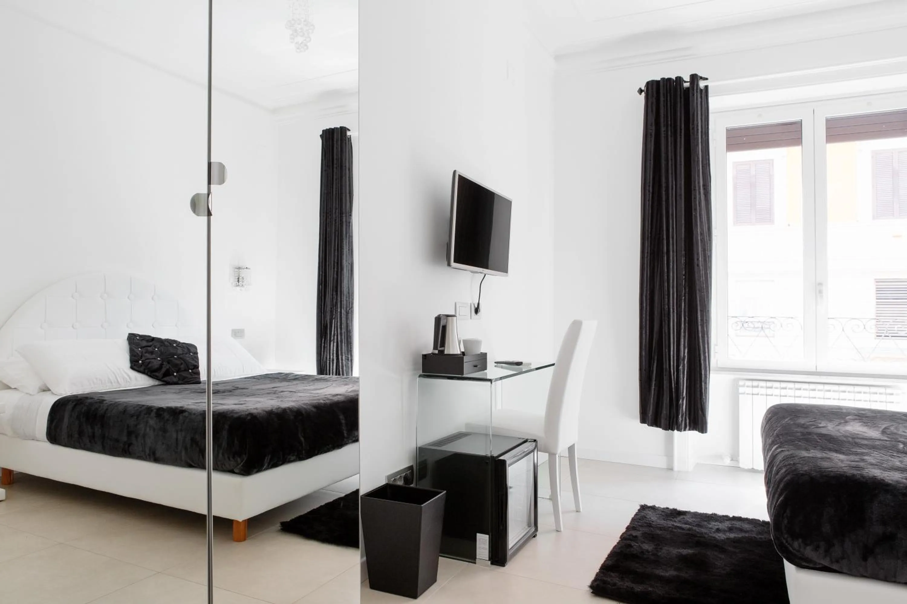 TV and multimedia, Bed in Vatican Grand Suite