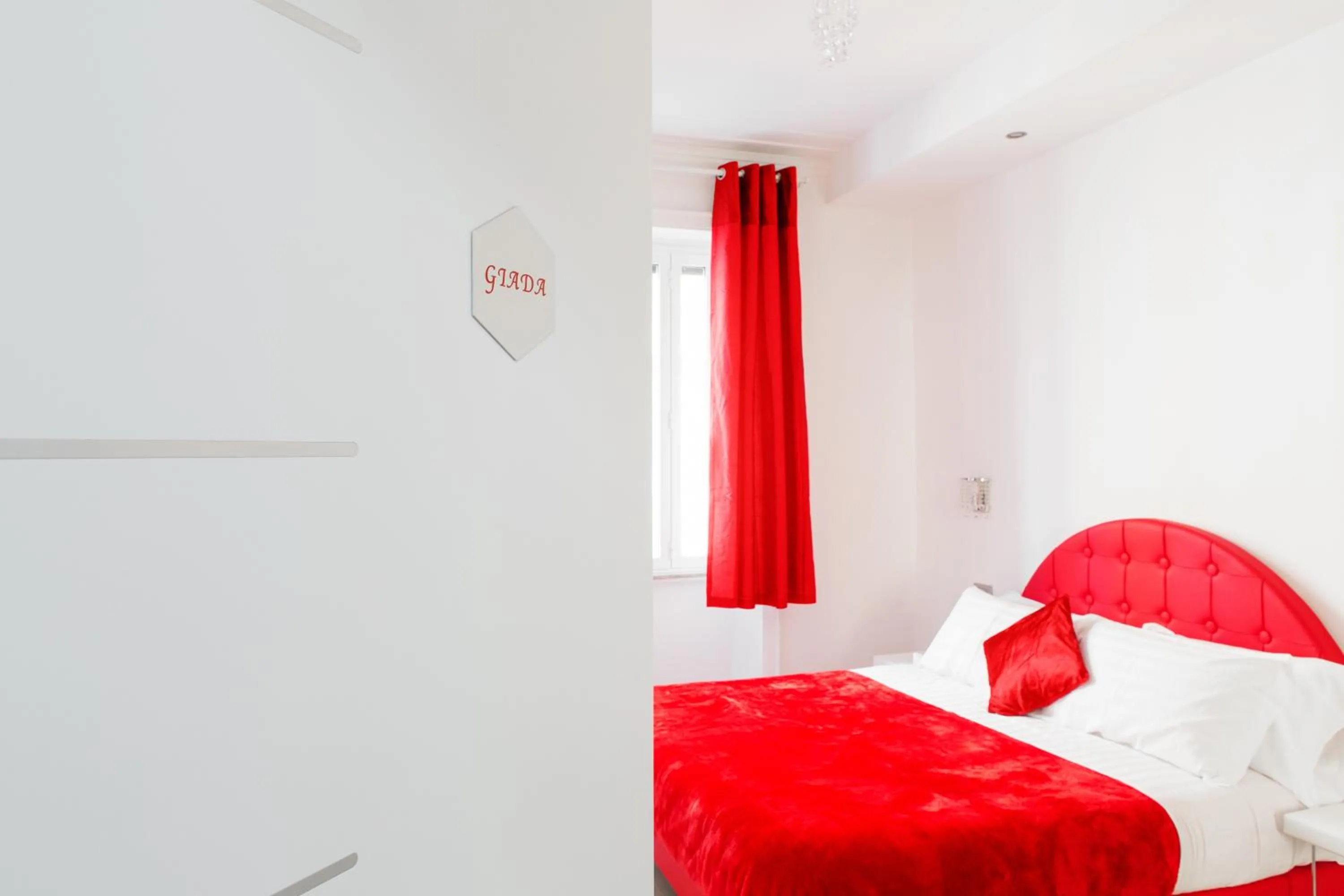 Bed in Vatican Grand Suite