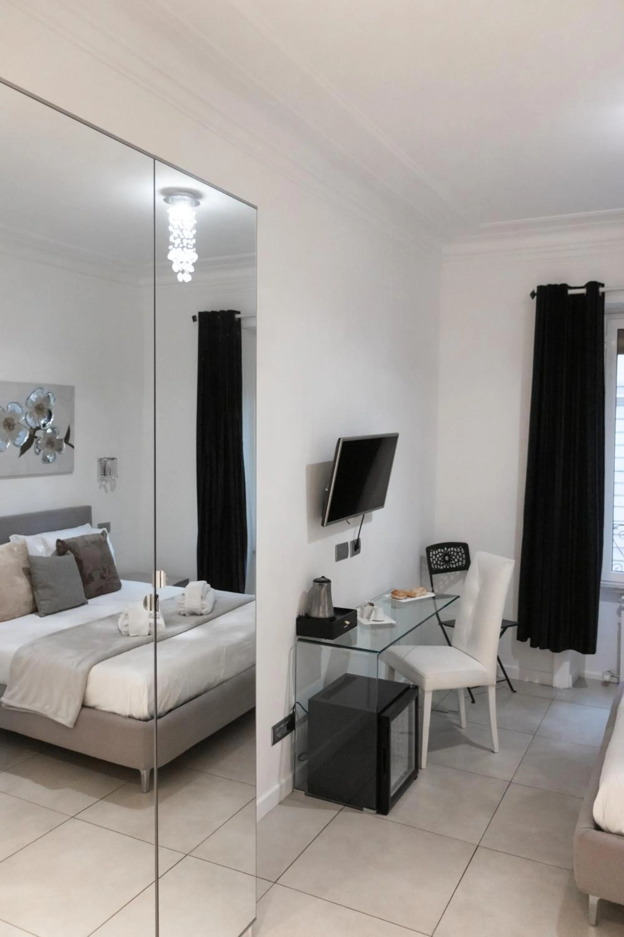 Bed in Vatican Grand Suite