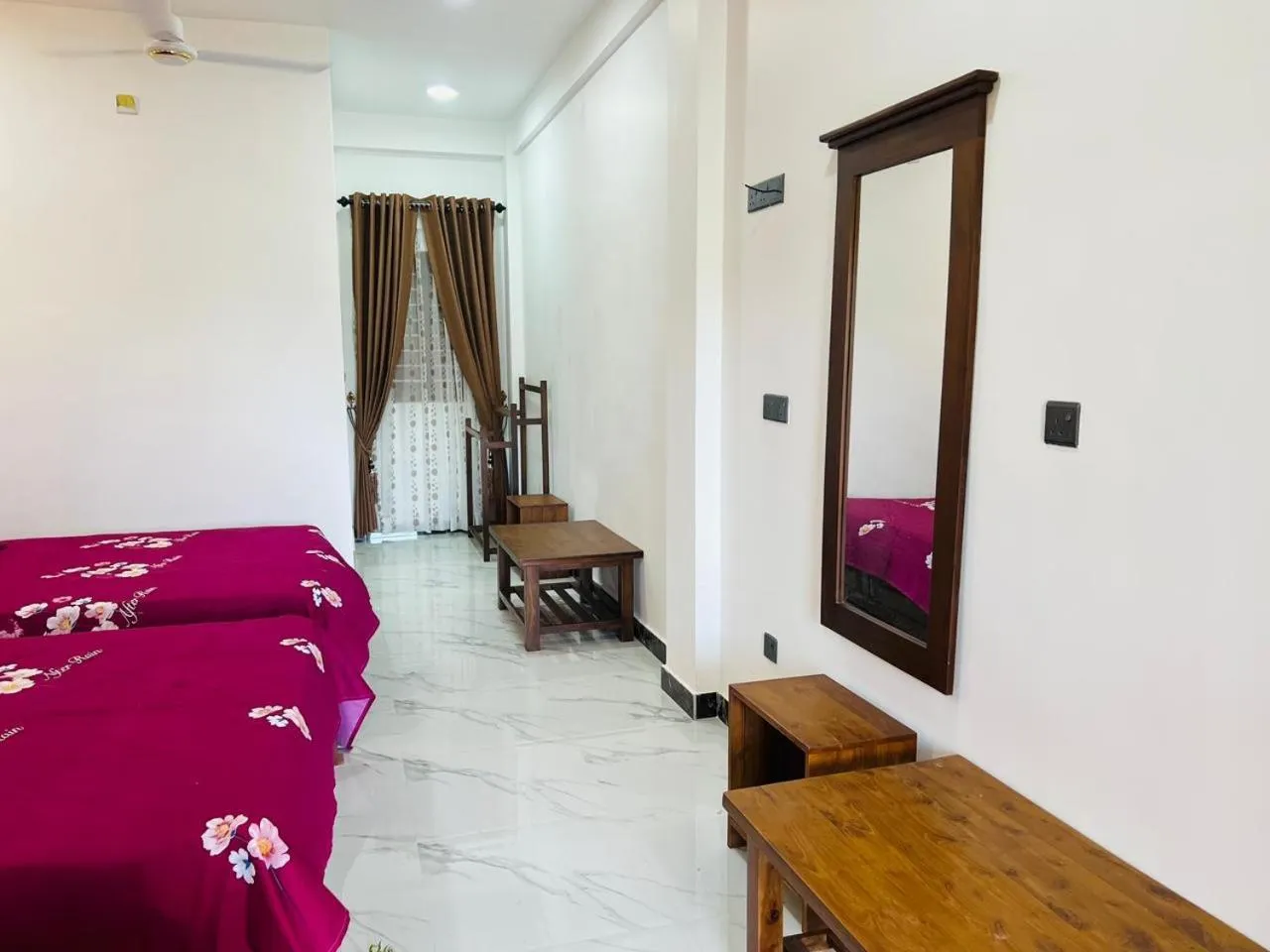 Bed in Sea Zone Hotel Nilaveli