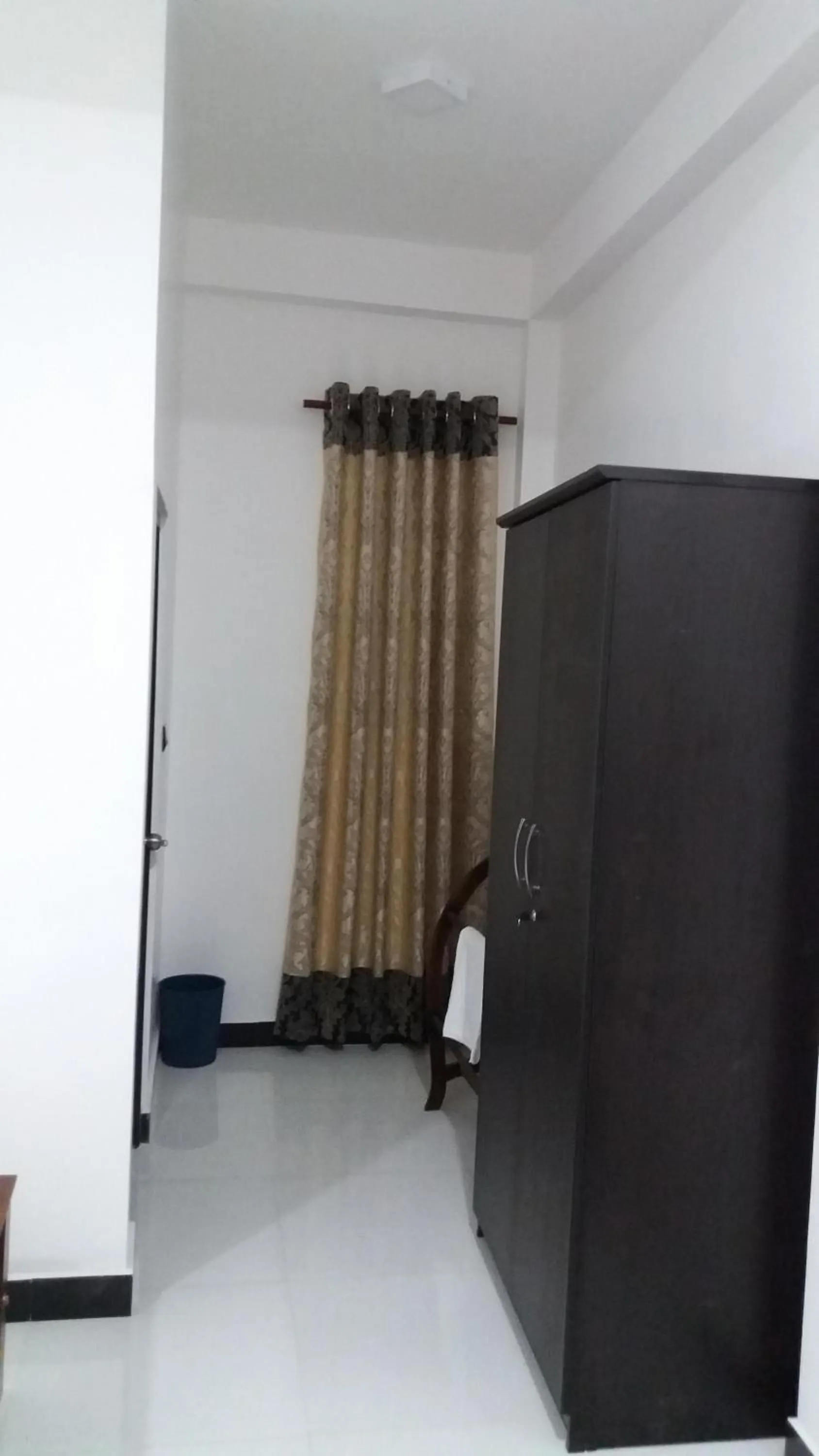 Bed in Sea Zone Hotel Nilaveli