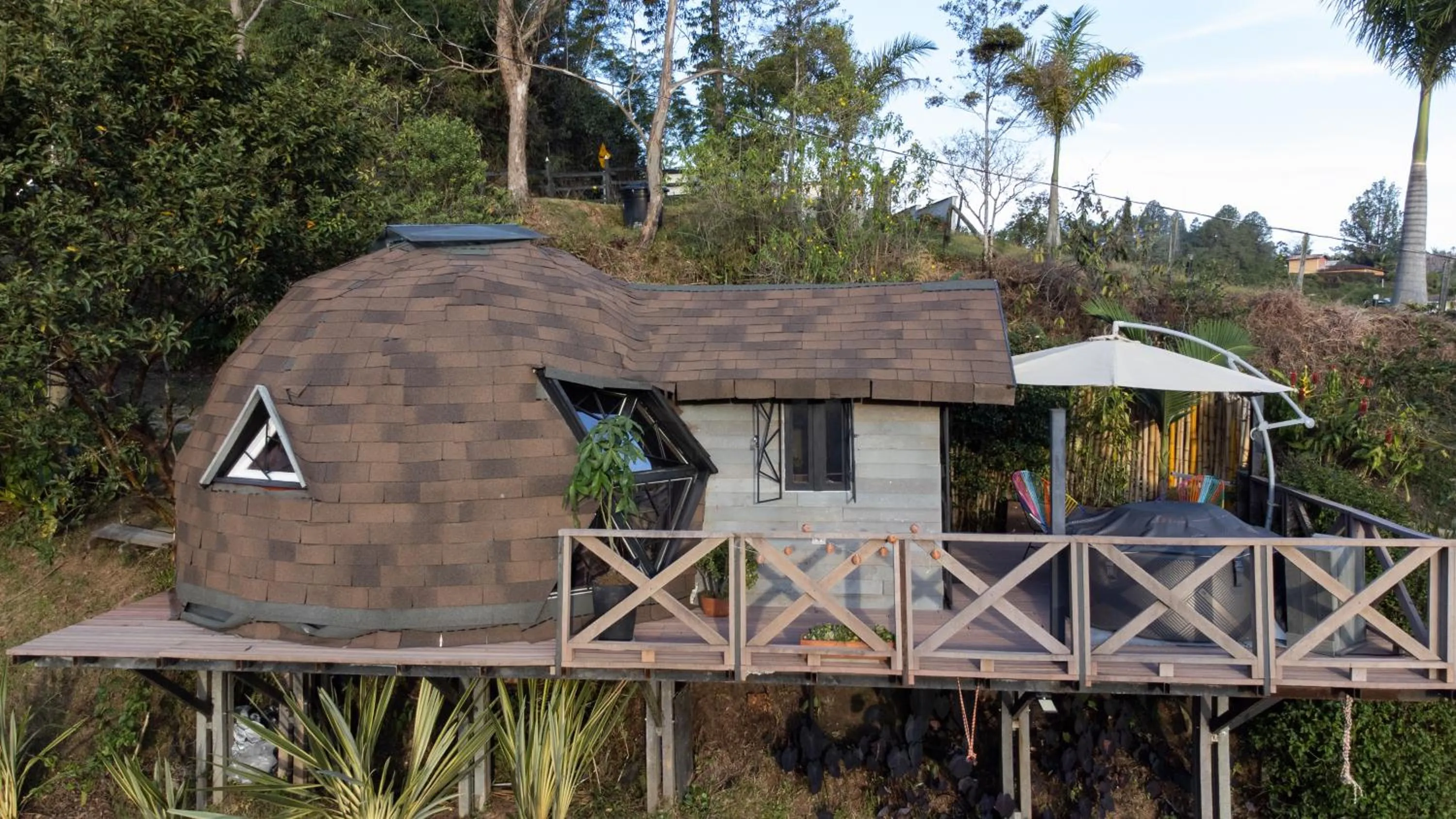 Property building in Roots Eco House