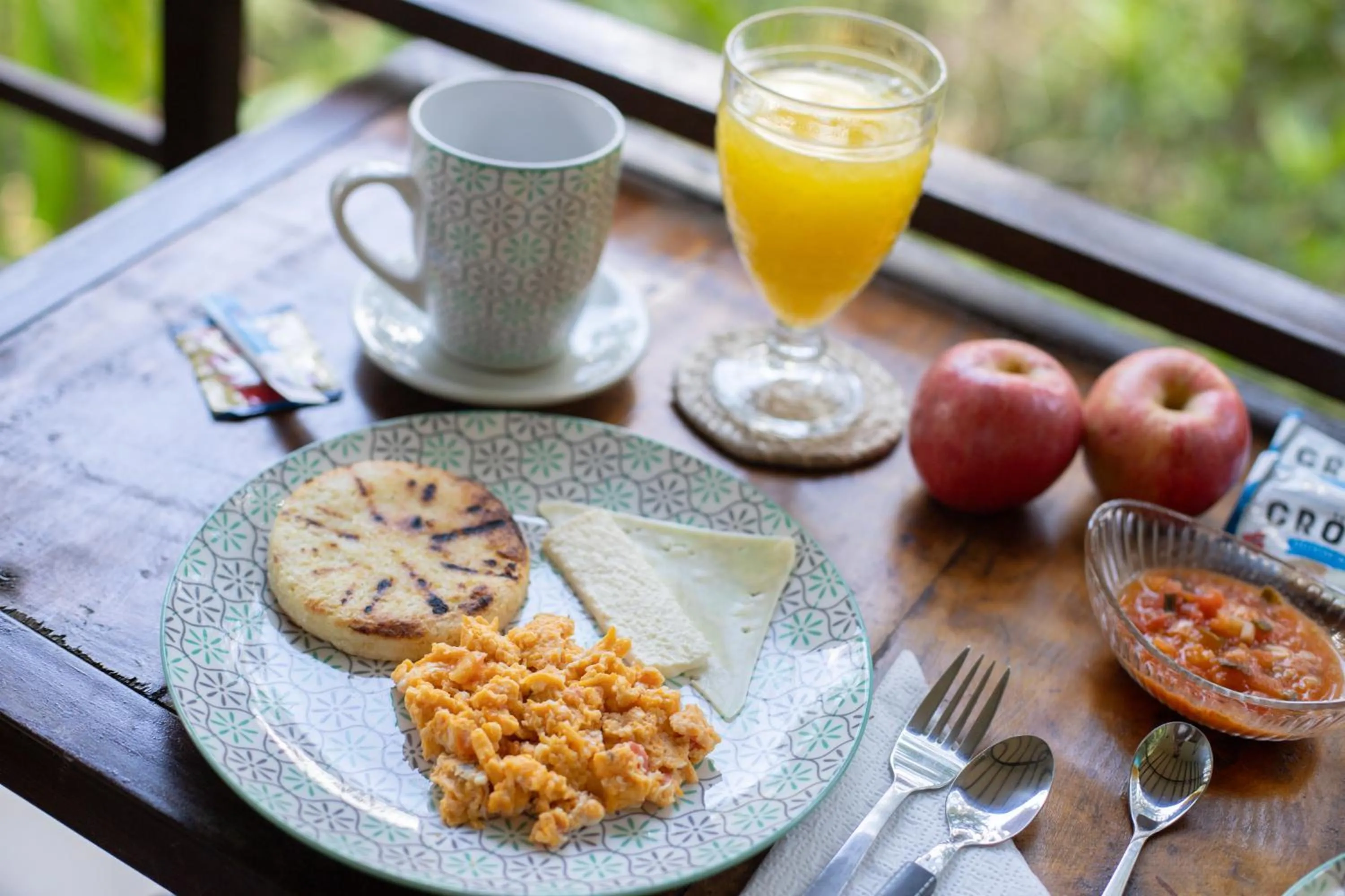 Breakfast in Roots Eco House