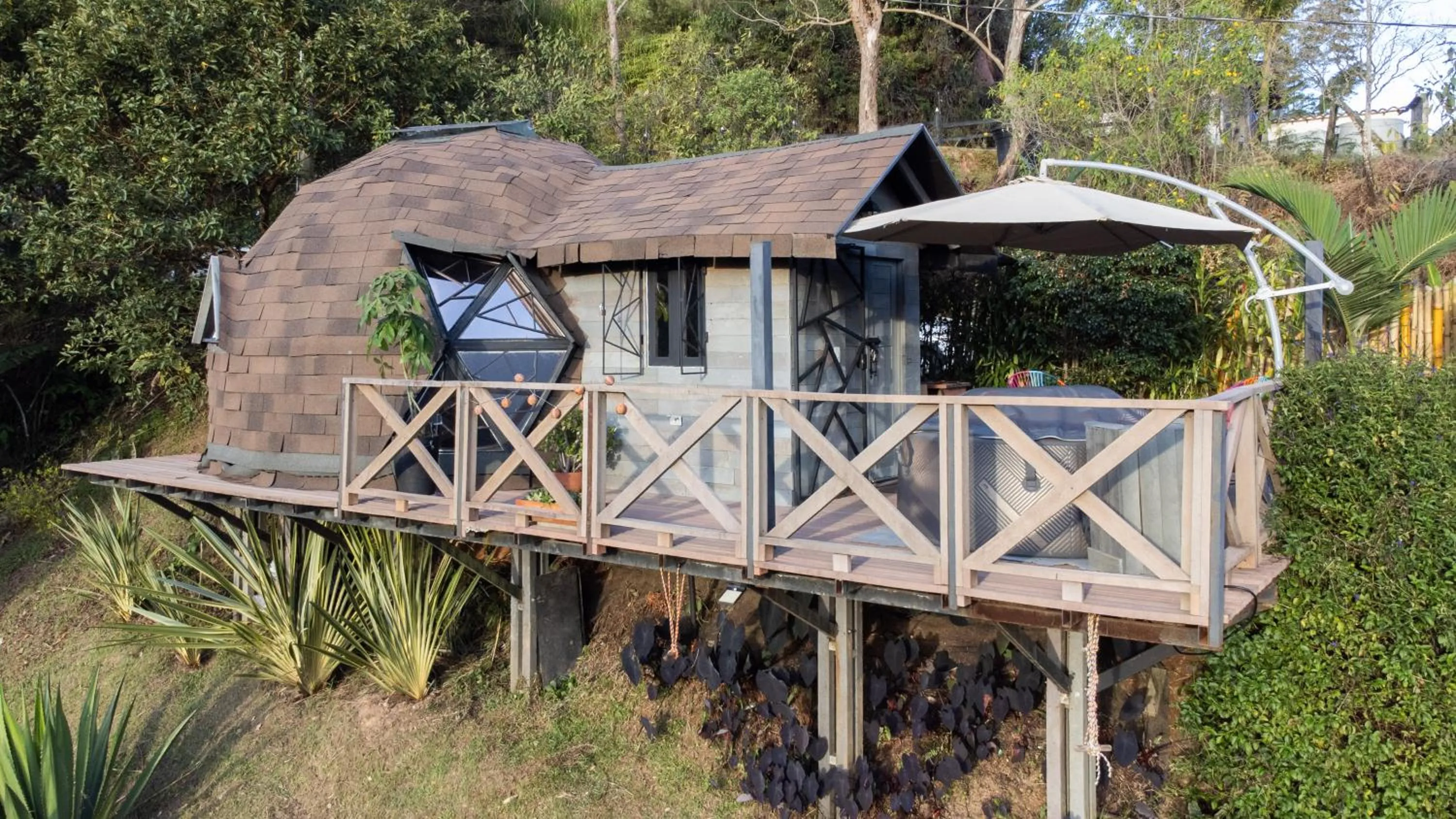 Property building in Roots Eco House