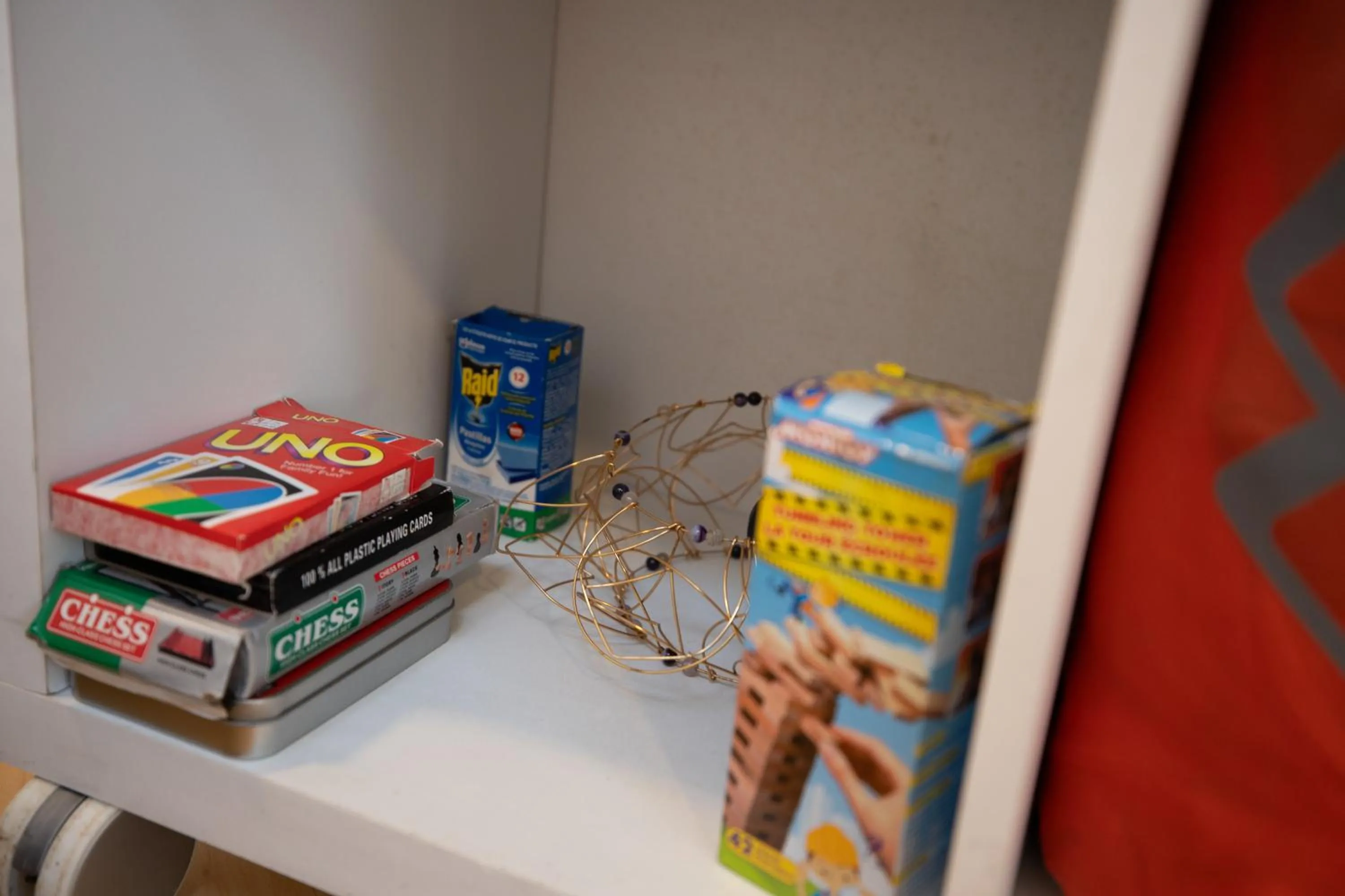 Library in Roots Eco House