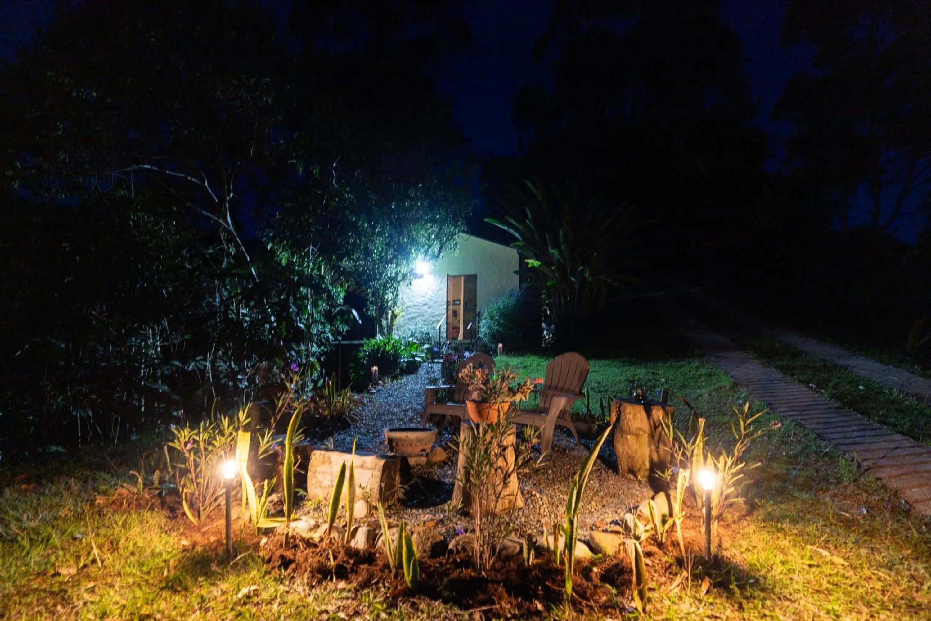 Night in Roots Eco House