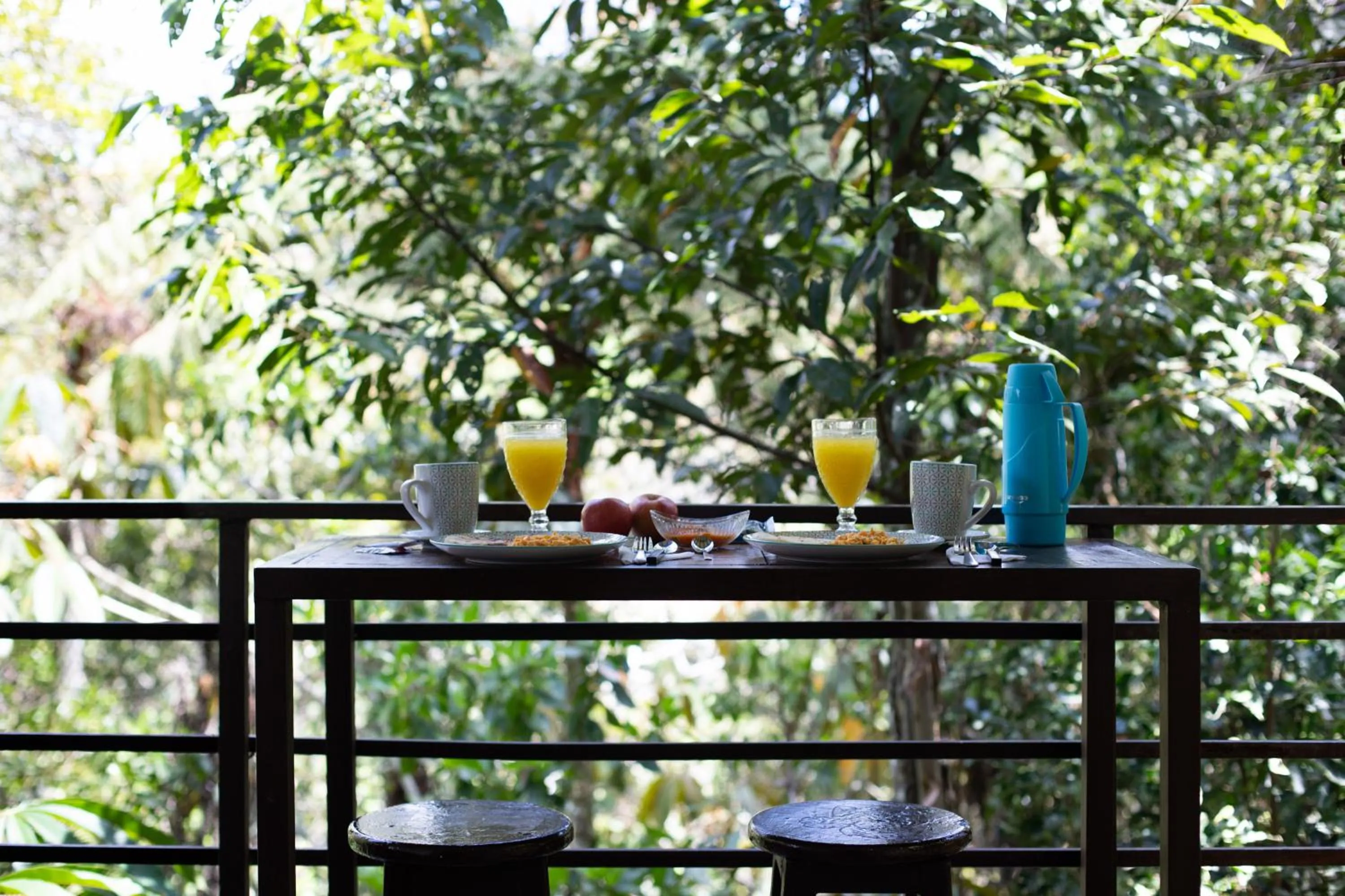Breakfast in Roots Eco House