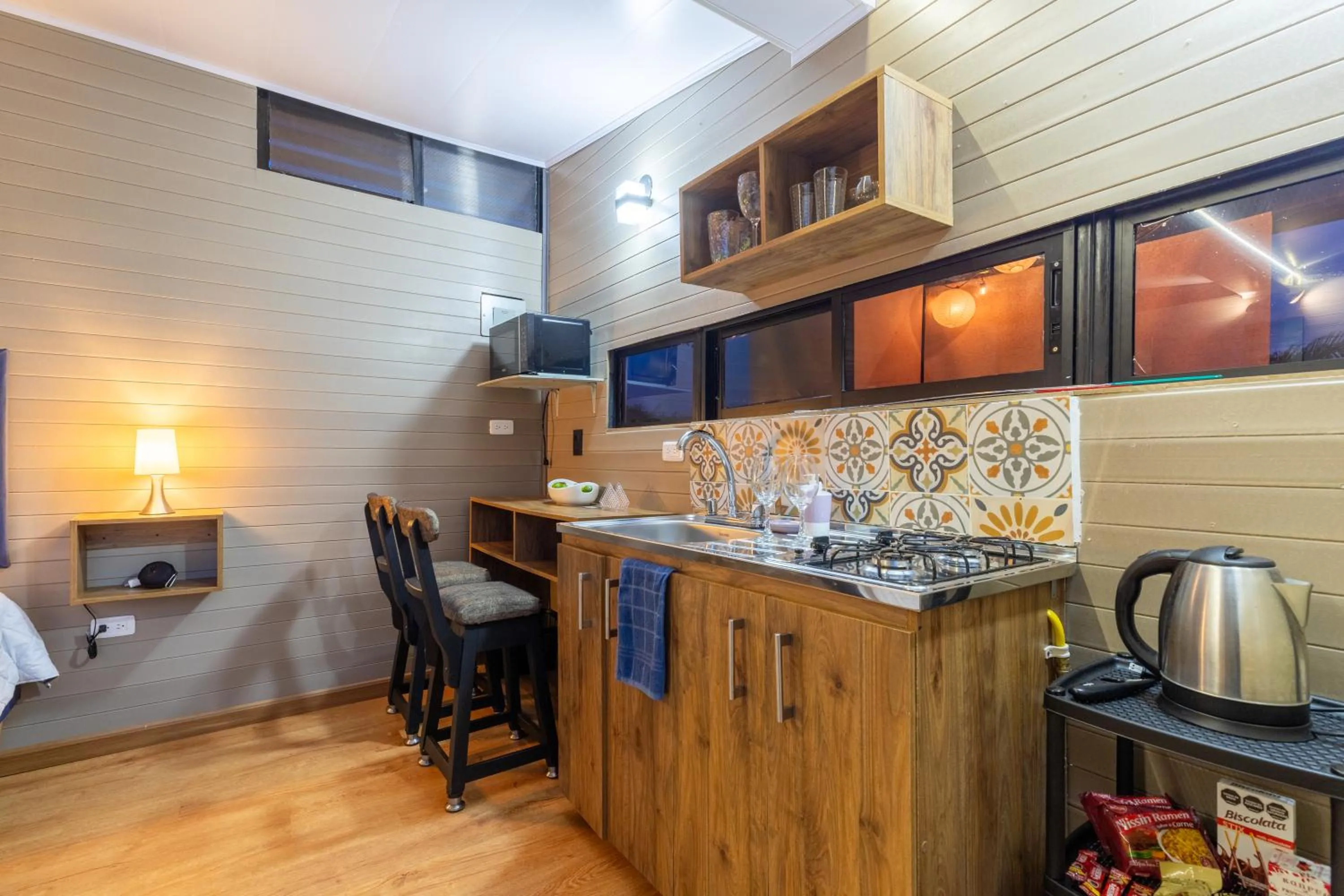 Coffee/tea facilities in Roots Eco House