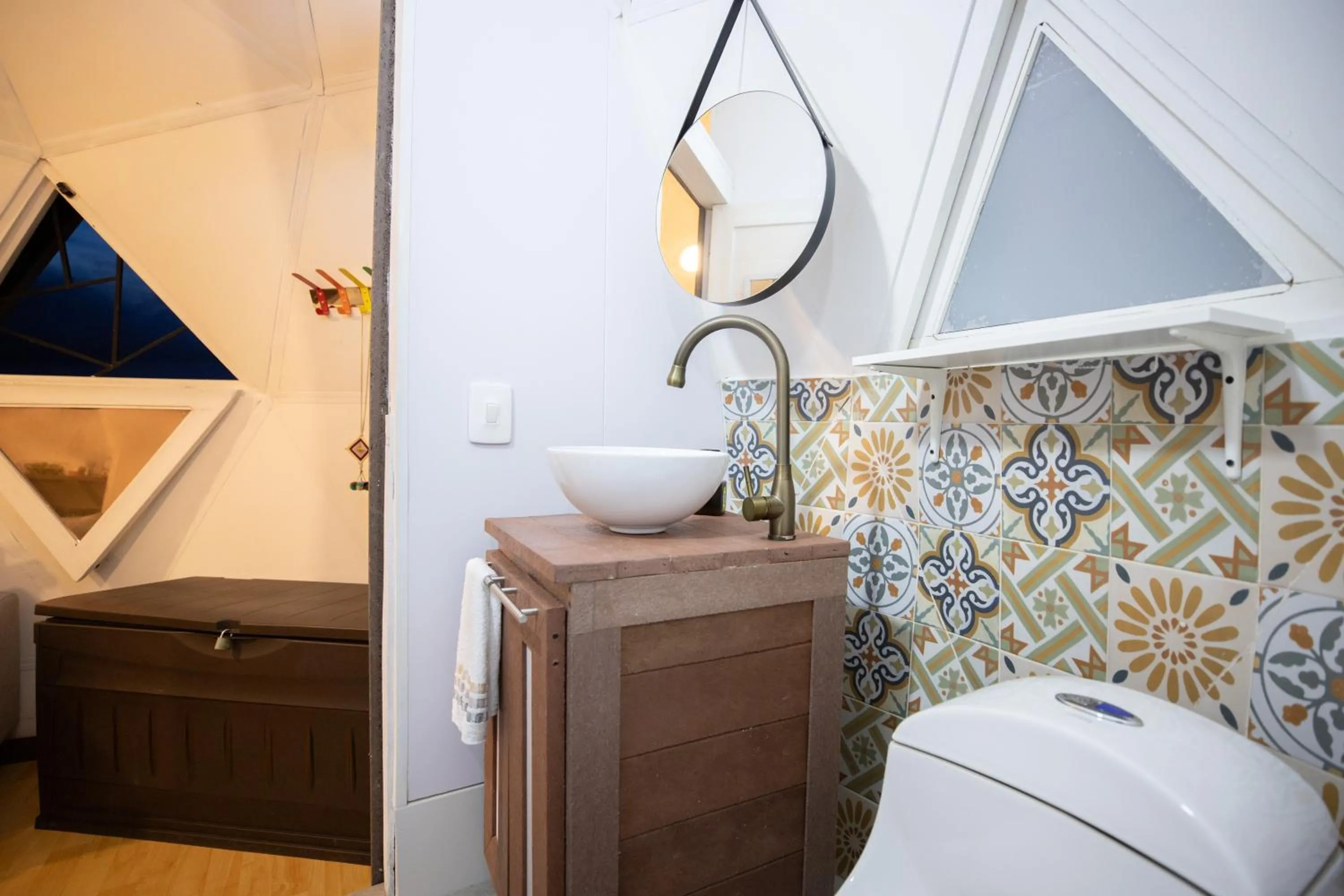 Toilet in Roots Eco House