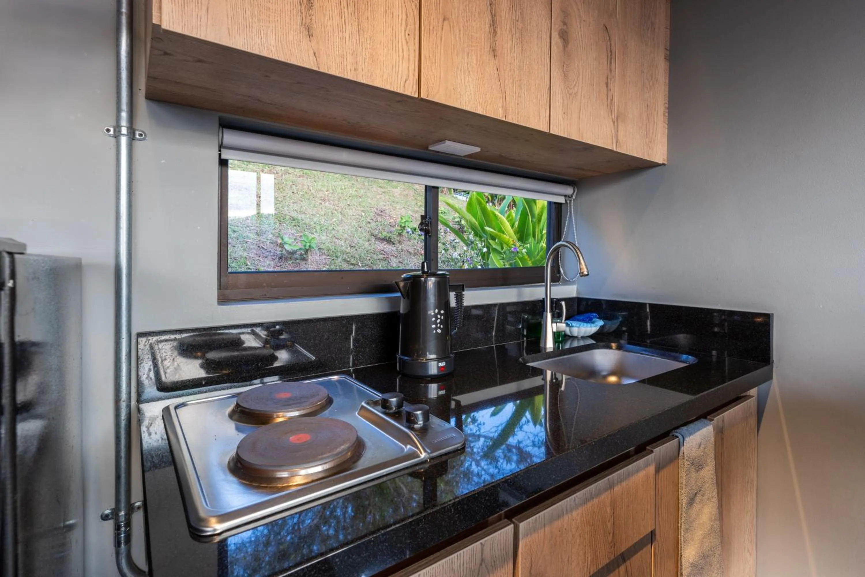 Kitchen or kitchenette in Roots Eco House