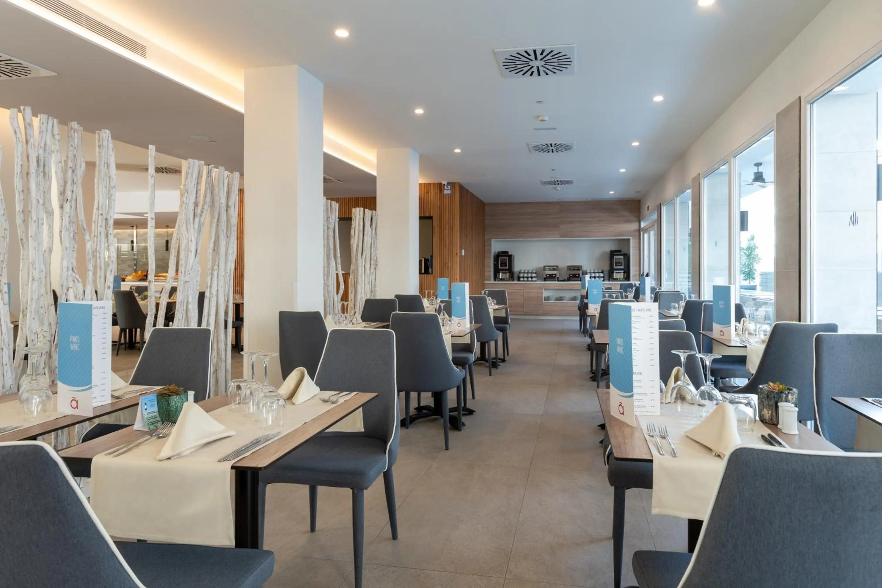 Restaurant/places to eat in Hotel Las Arenas