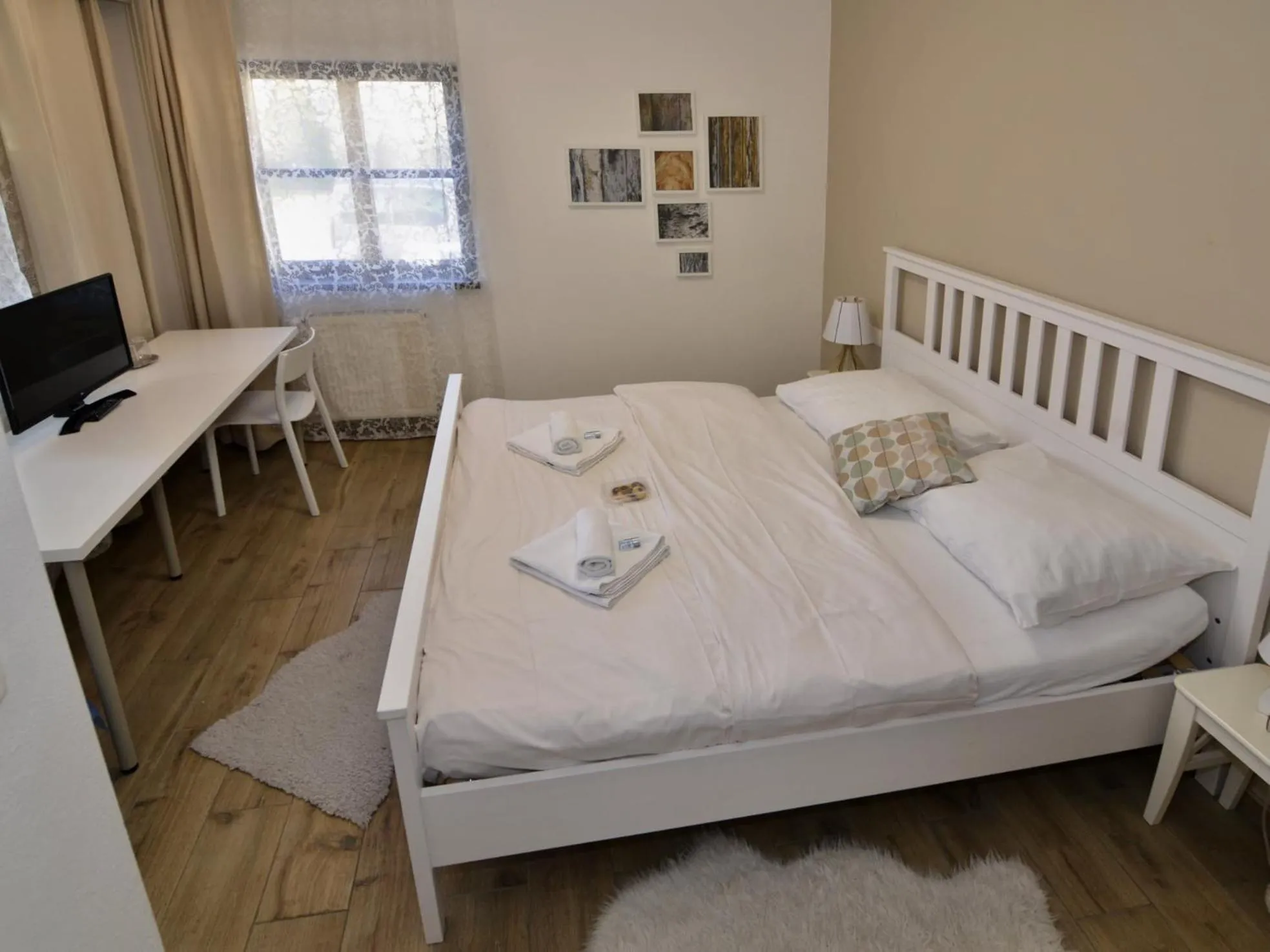 Bed in Hotel Drnholec