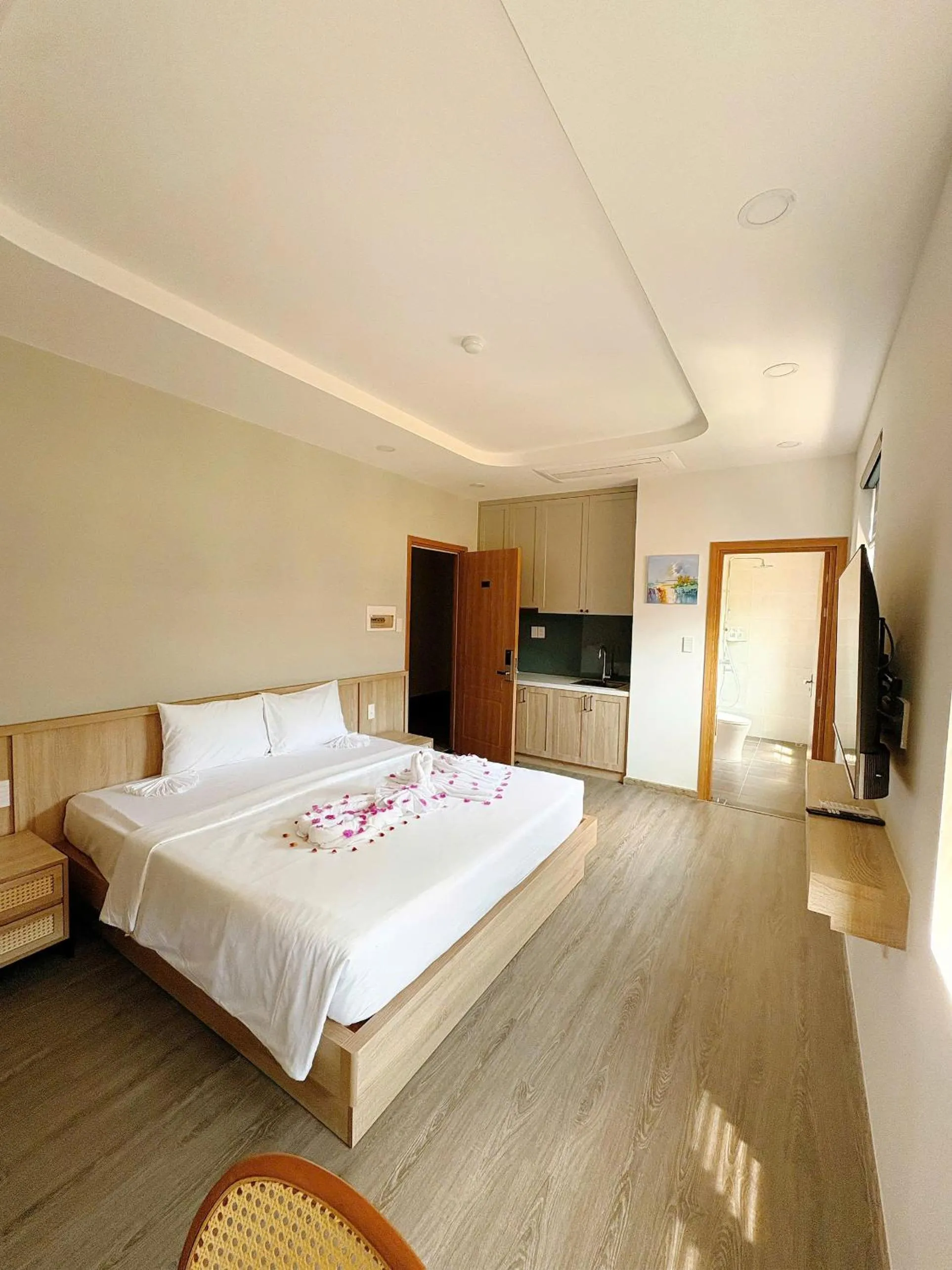 Deluxe Double Studio in La Maison De Dino Hotels & Apartments Sunset Town Phu Quoc