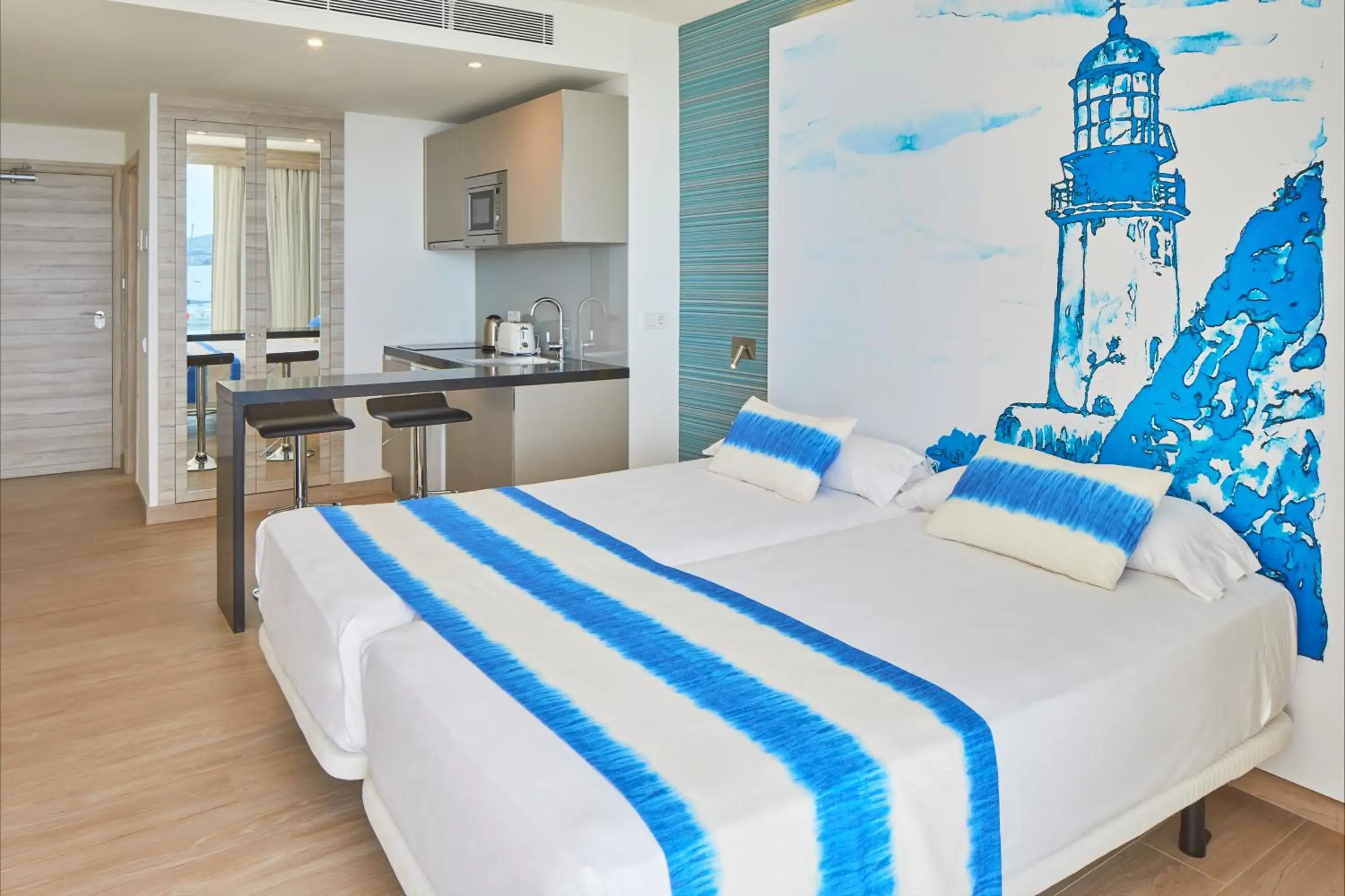 Bedroom, Bed in Sol Bahía Ibiza Suites Bedroom, Bed in Sol Bahía Ibiza Suites