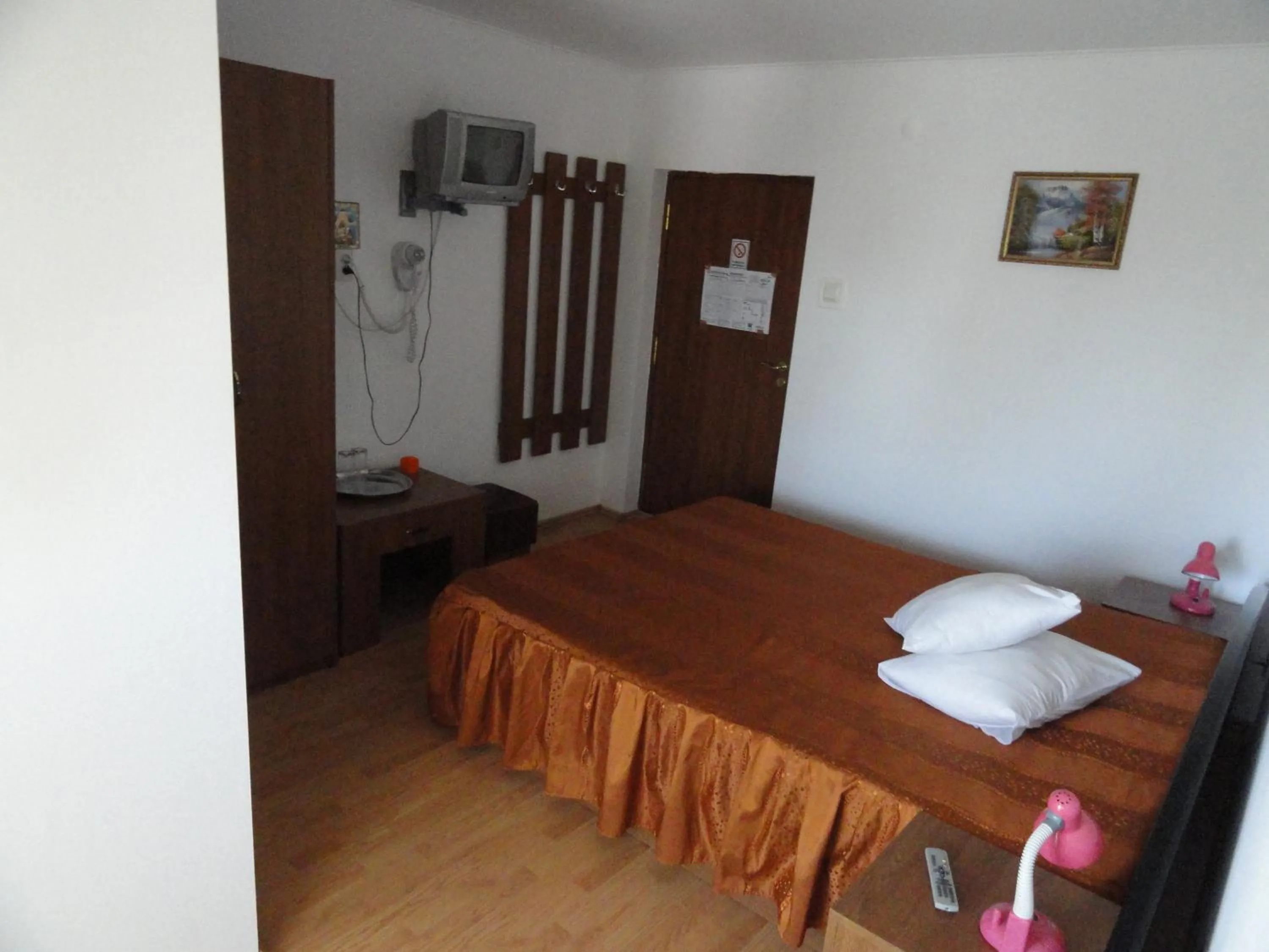 Triple Room in Pensiune Restaurant Avangarde