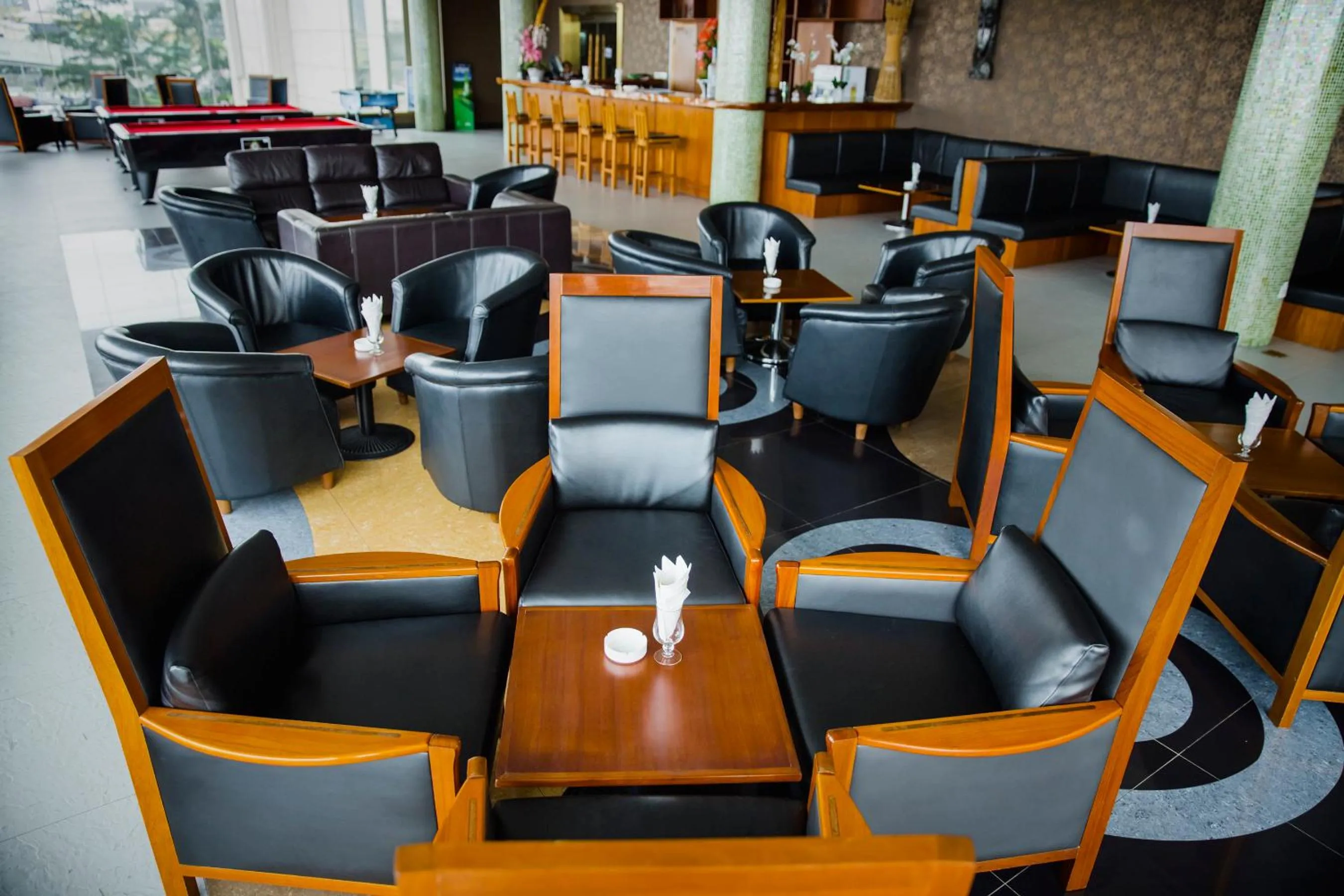 Restaurant/places to eat in Lagos Oriental Hotel