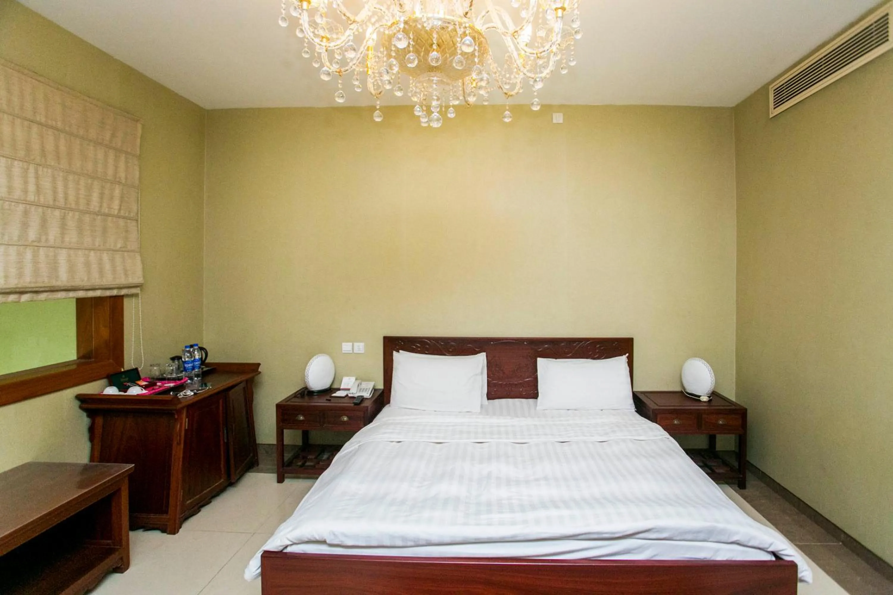 Bed in Lagos Oriental Hotel