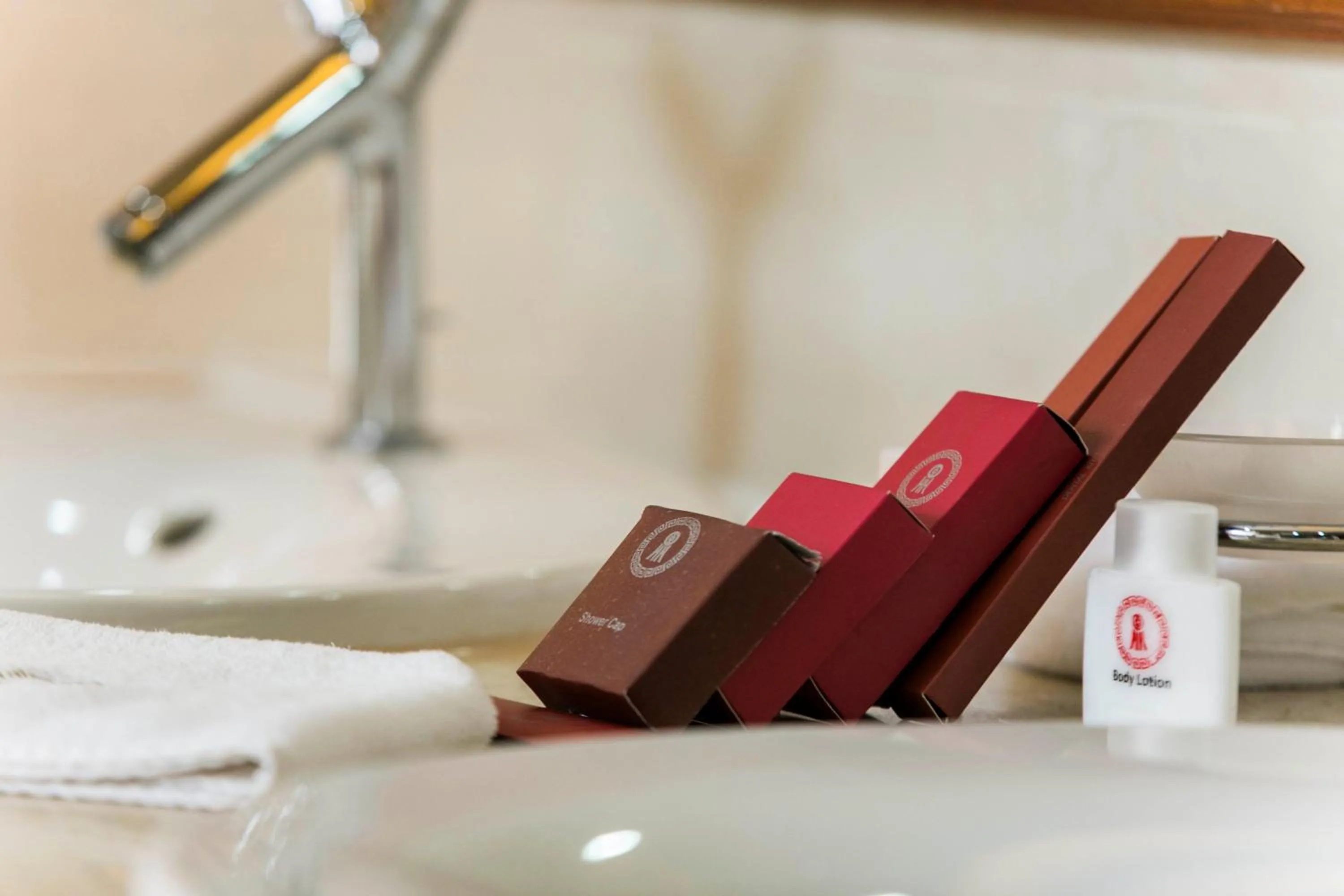 Bathroom in Lagos Oriental Hotel