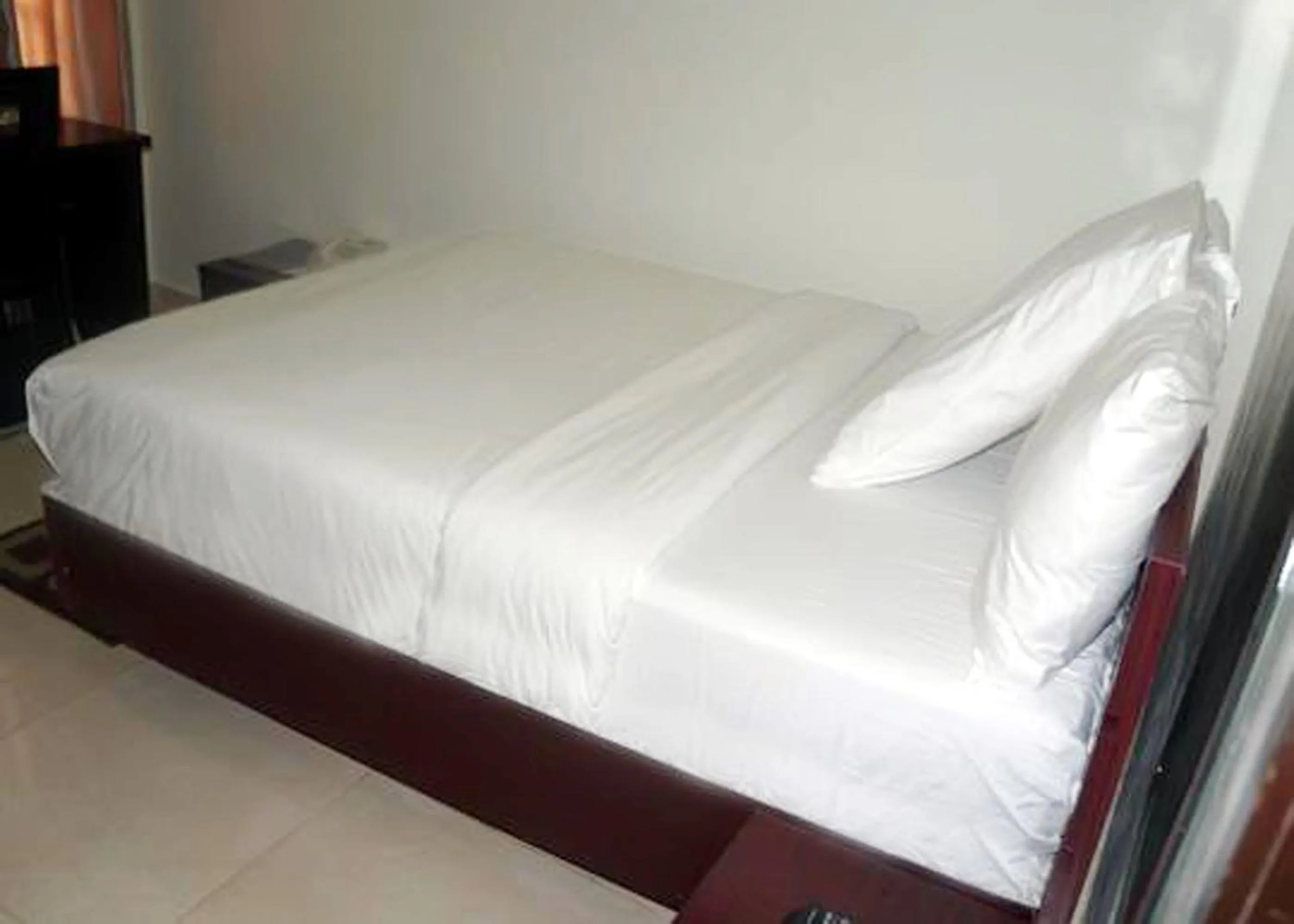 Bedroom, Bed in De Rigg Place - Alaka Estate, Surulere