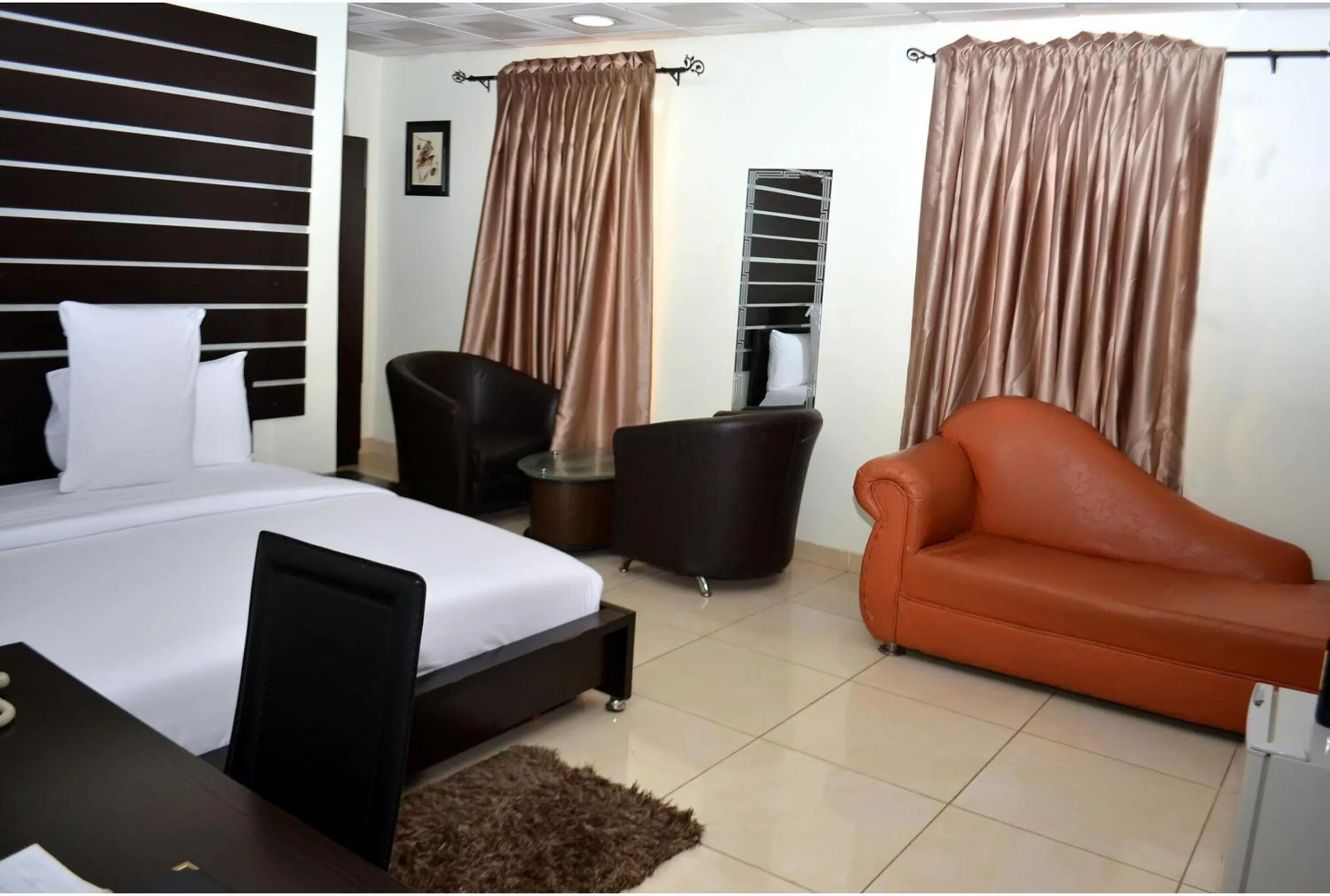 Bedroom, Bed in De Rigg Place - Alaka Estate, Surulere