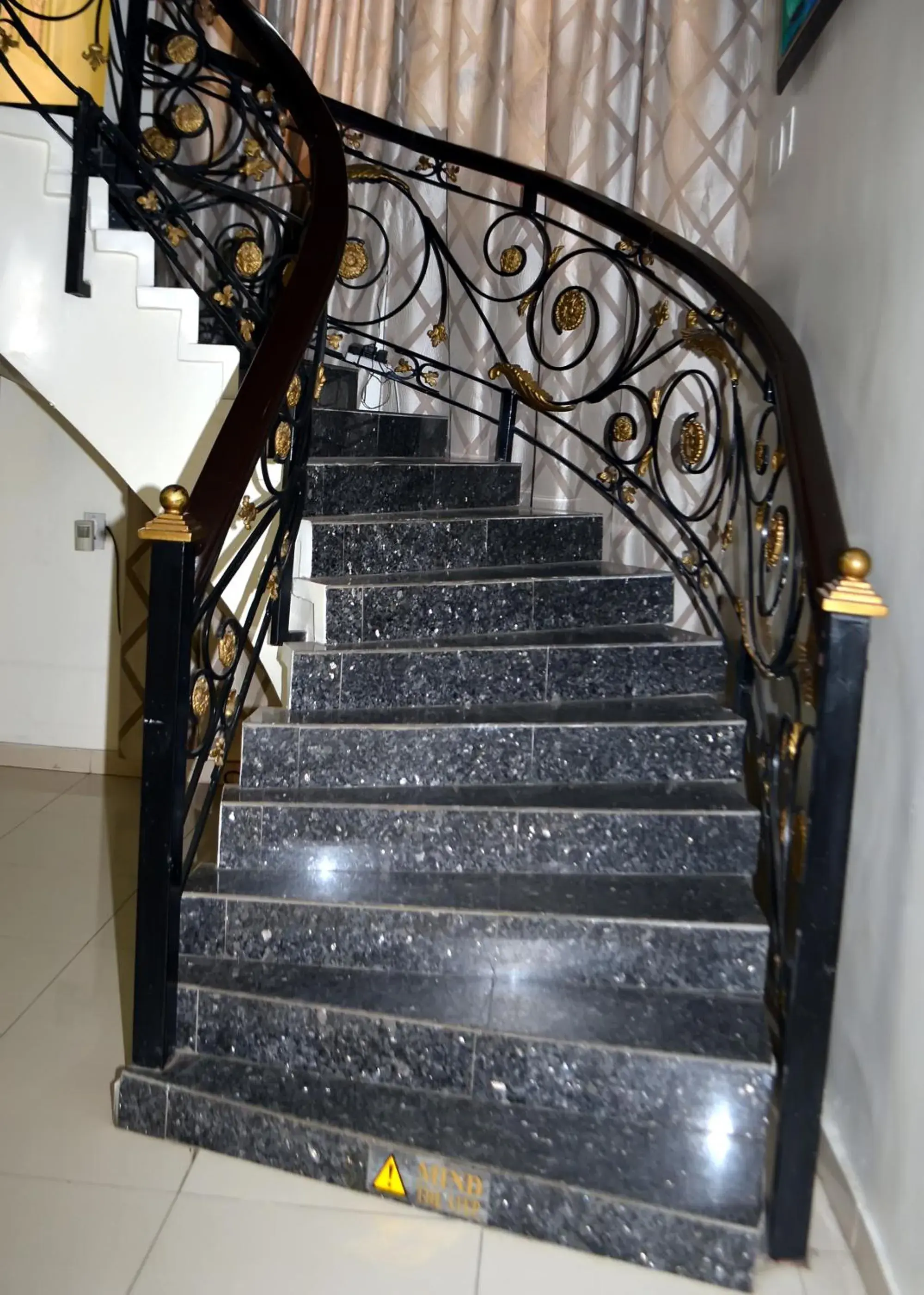Lobby or reception in De Rigg Place - Alaka Estate, Surulere Lobby or reception in De Rigg Place - Alaka Estate, Surulere