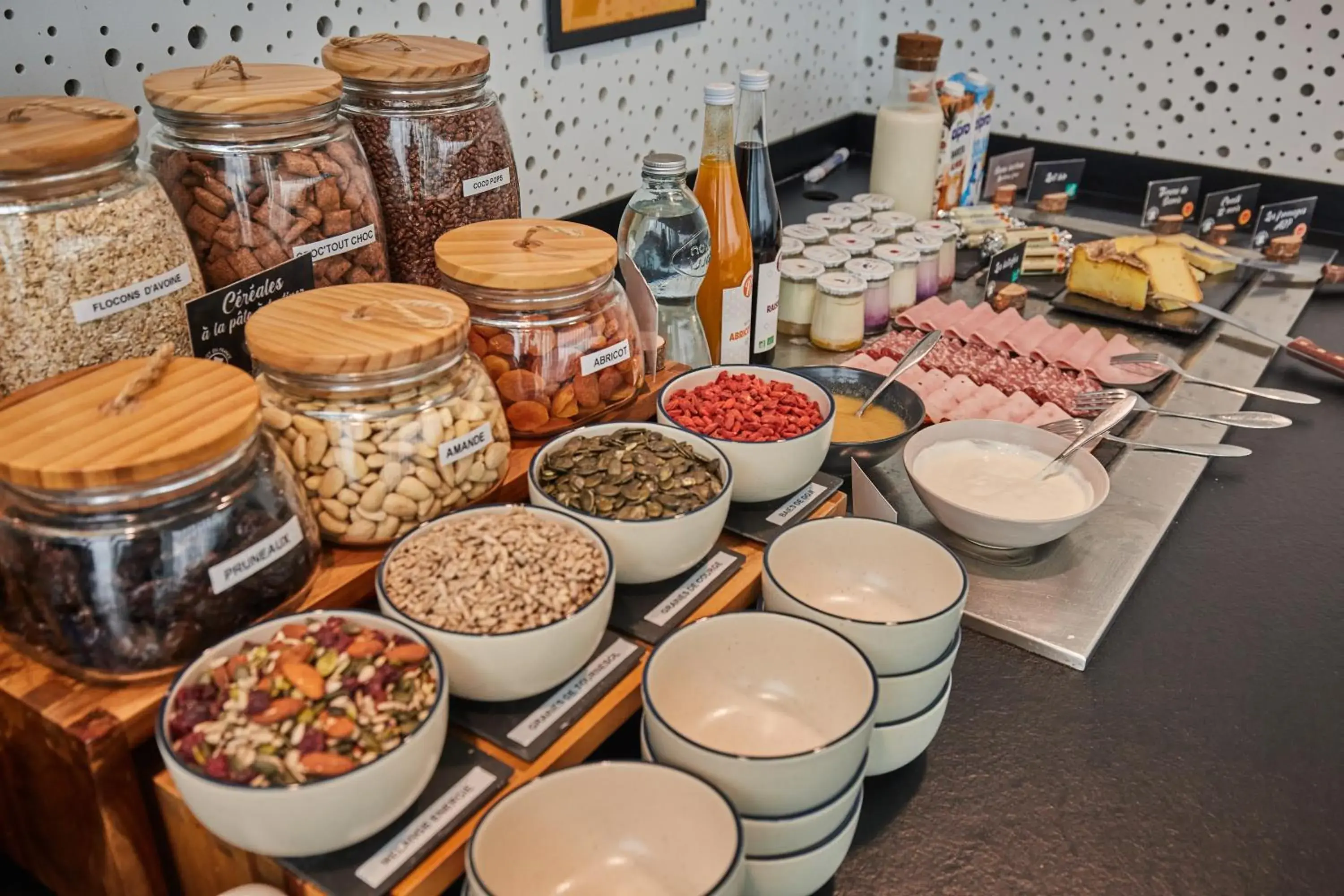 Buffet breakfast in Appart Hotel Odalys City Amiens Blamont Buffet breakfast in Appart Hotel Odalys City Amiens Blamont