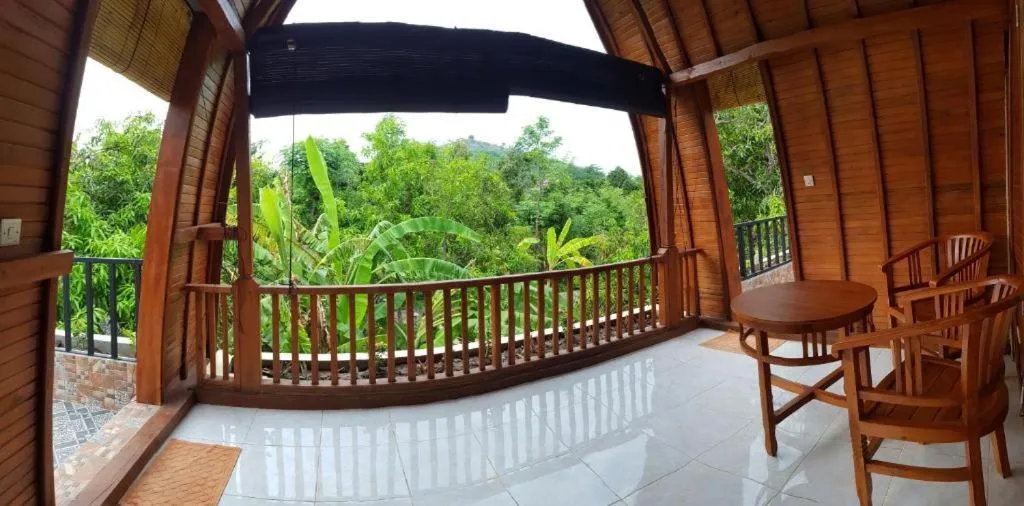 Balcony/Terrace in Mango Tree Inn