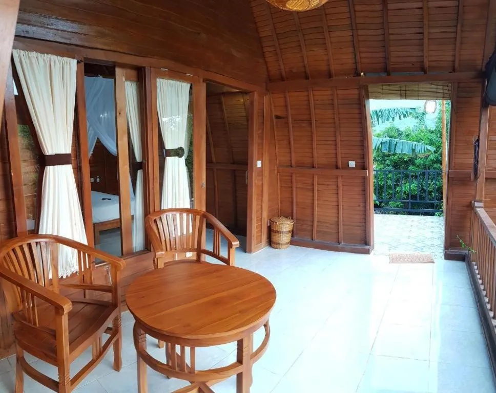 Balcony/Terrace in Mango Tree Inn