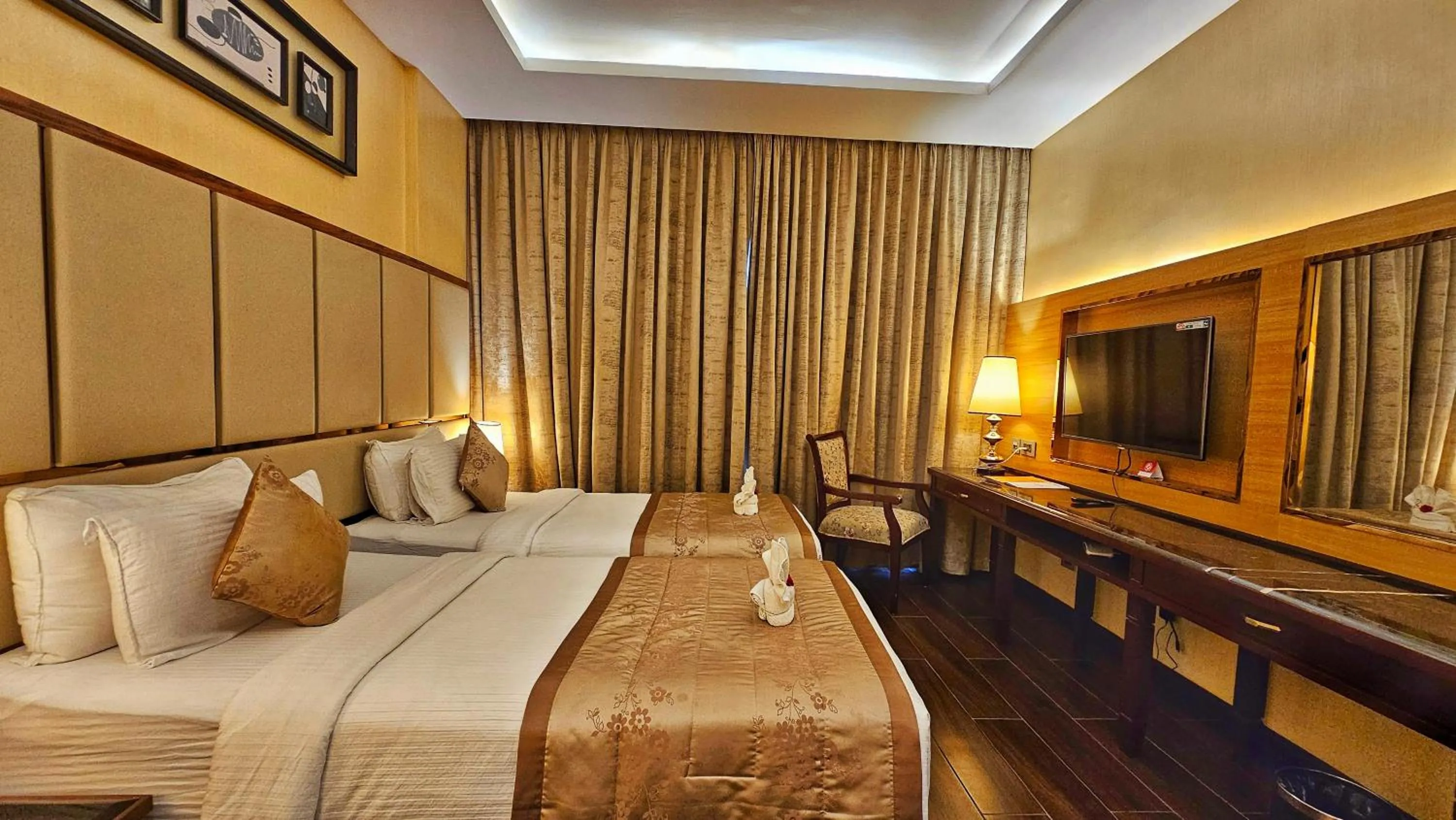 Bedroom, Bed in UVA Meridian Bay Resort & Spa