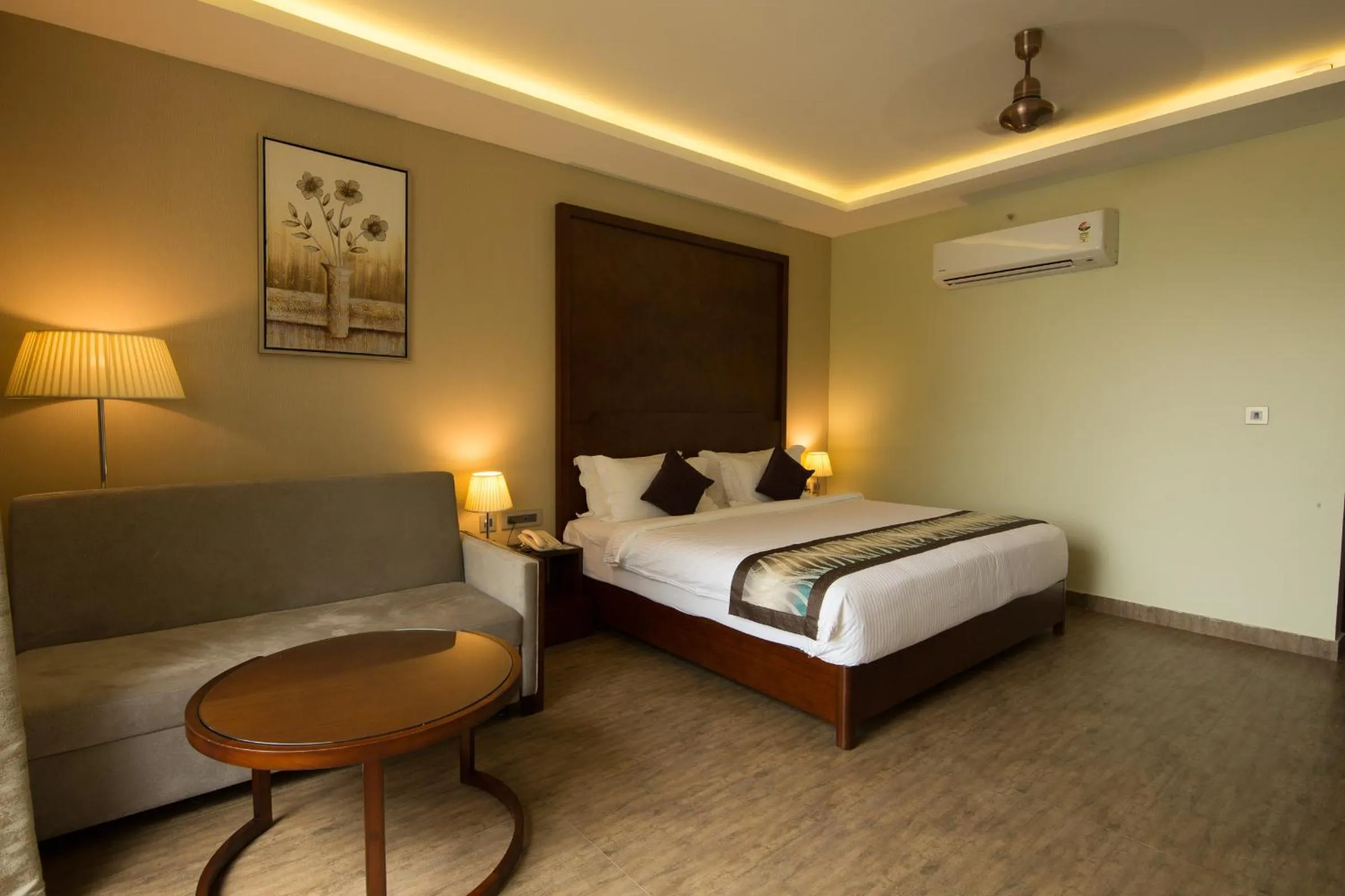 Bed in UVA Meridian Bay Resort & Spa