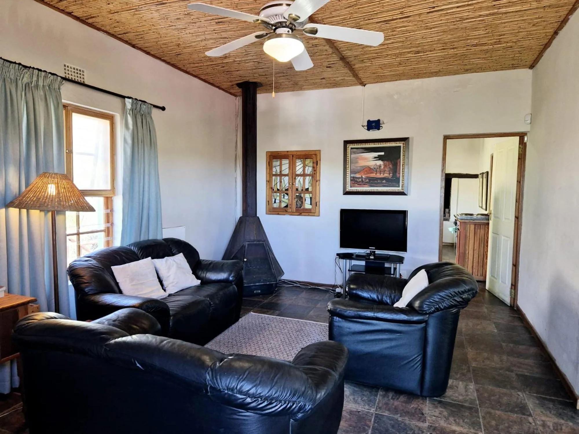 Living room in Red Stone Hills